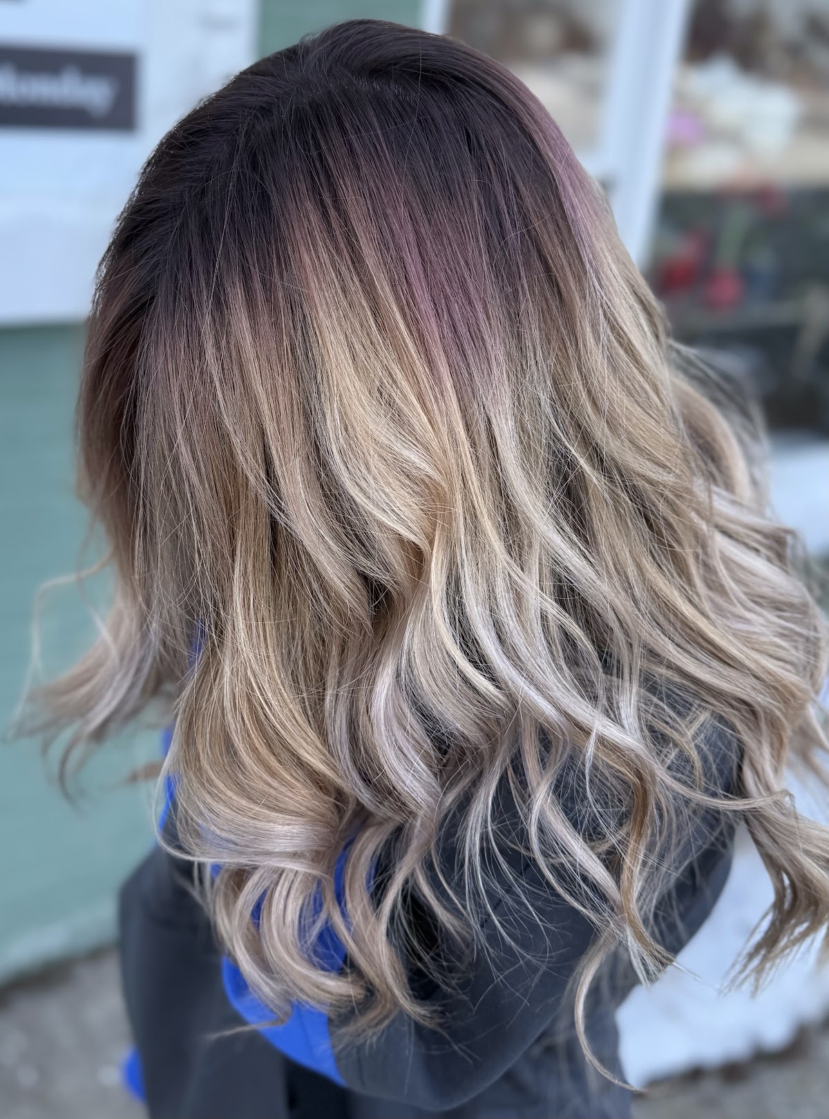 Salon M