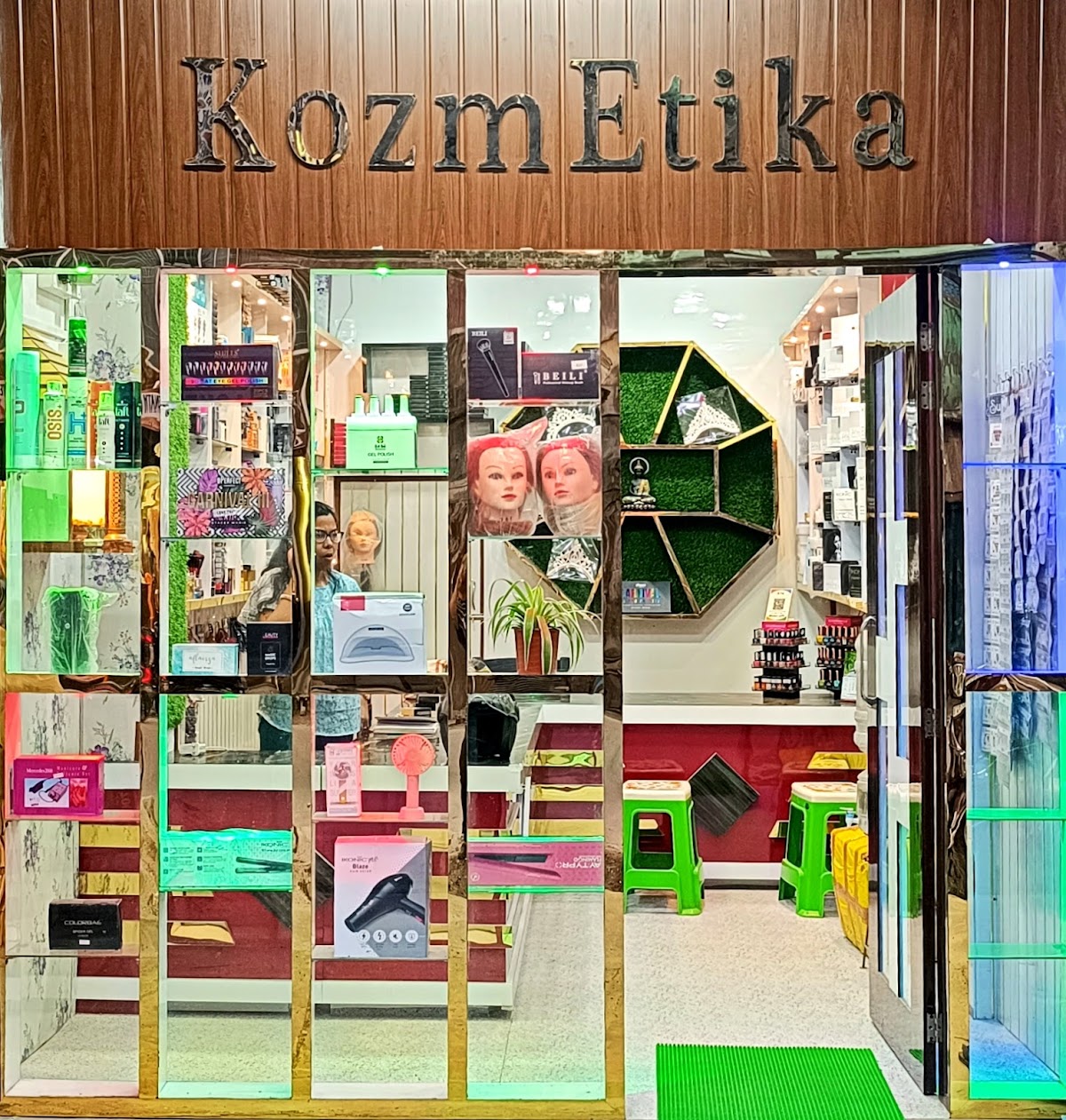 KozmEtika