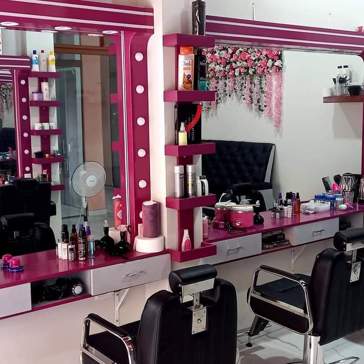 Salon de Belleza Saynet G.