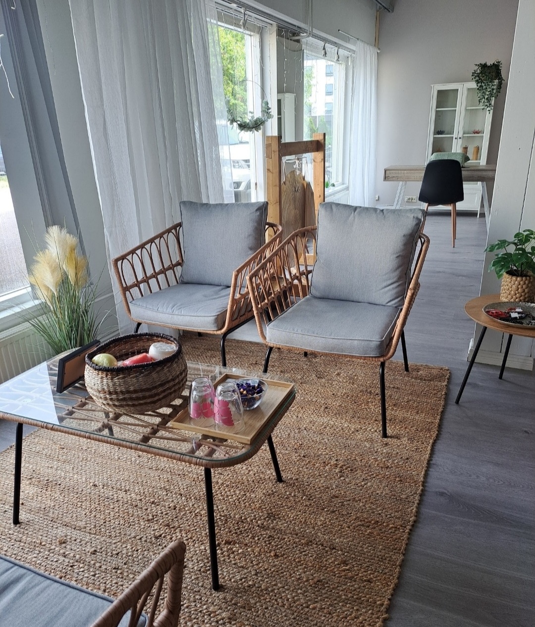 Studio Feel / Erikoiskosmetologi Paivi Saarinen