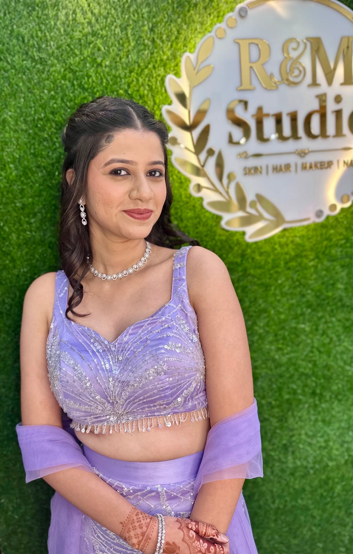 R&M Studio Beauty Salon