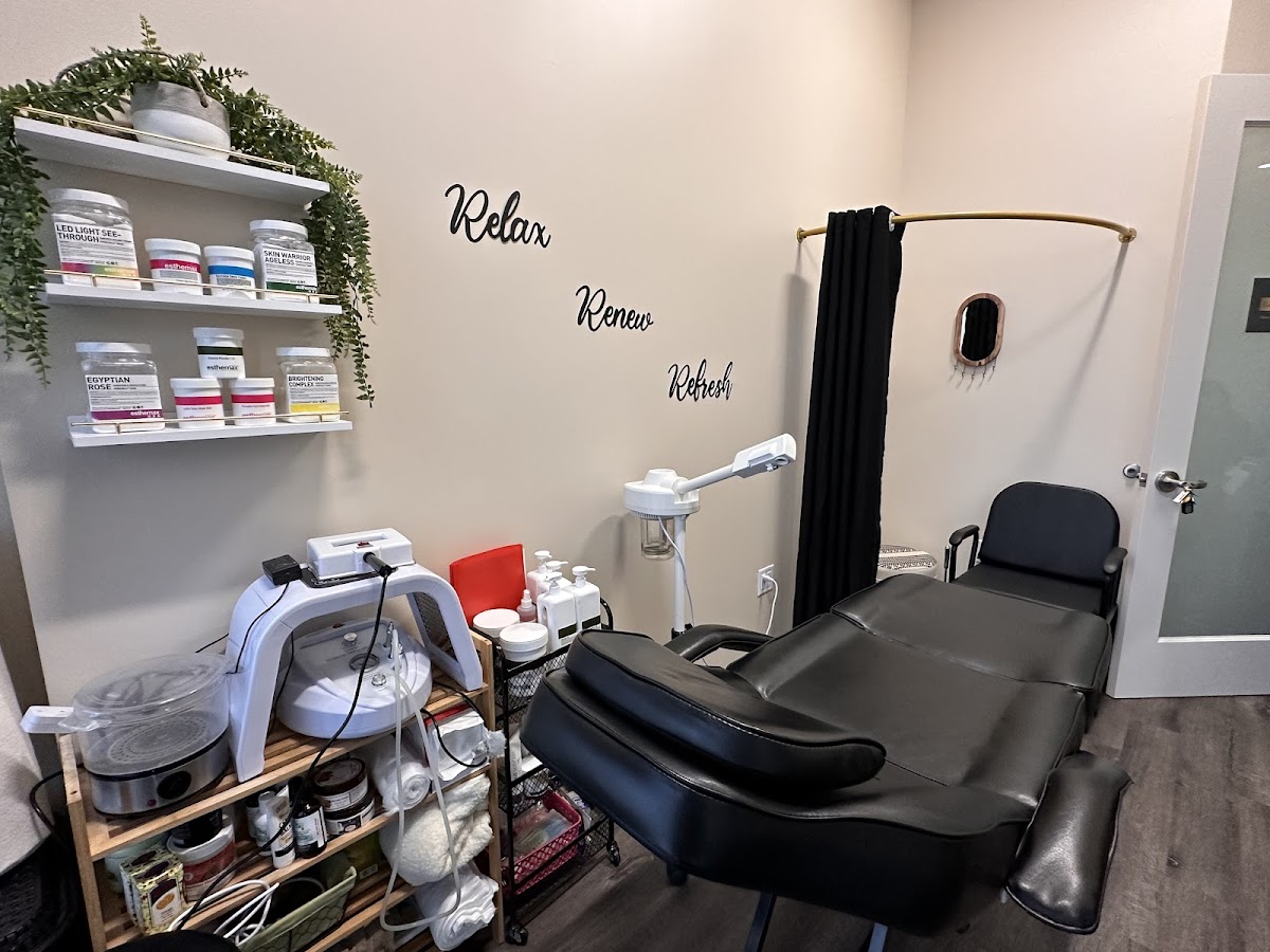 DivineTouch Esthetics
