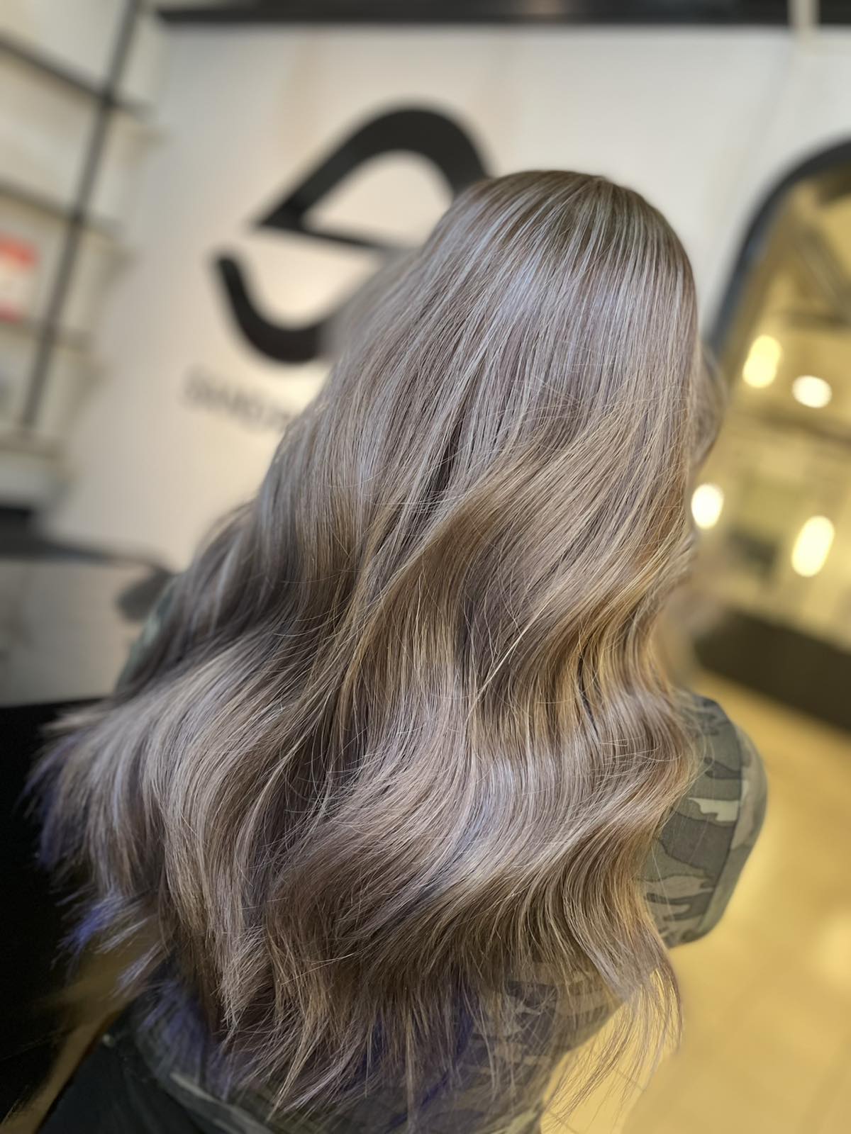 Sandrealee salon