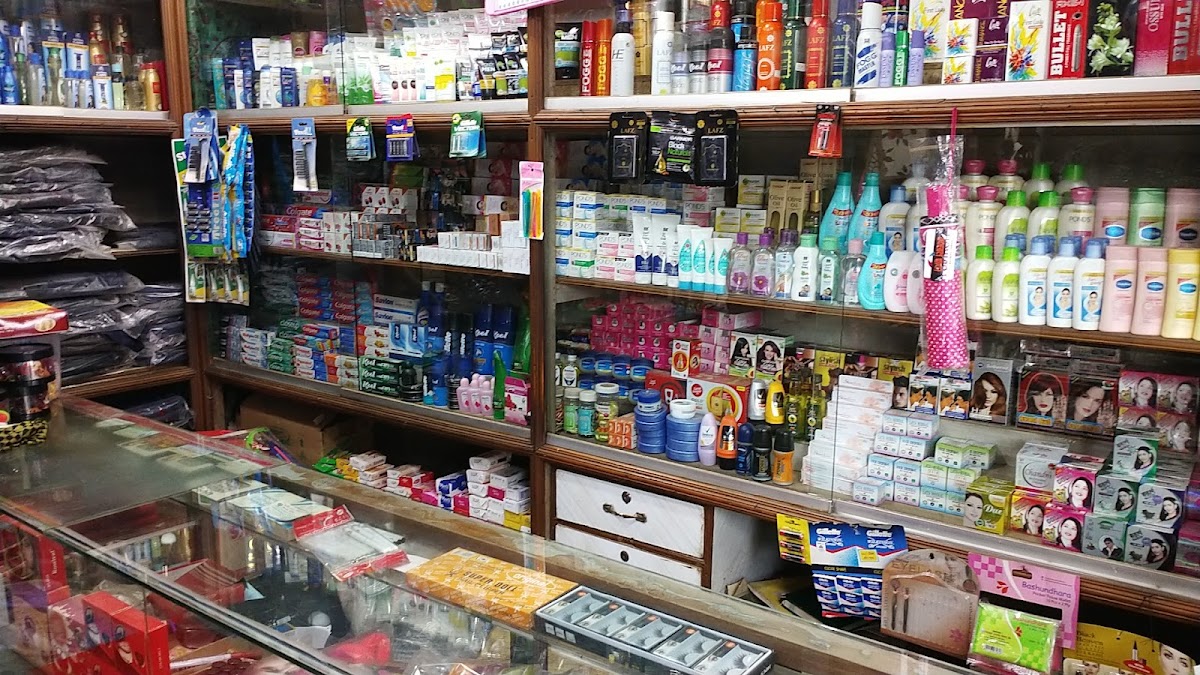 Ma Cosmetics and Shoes