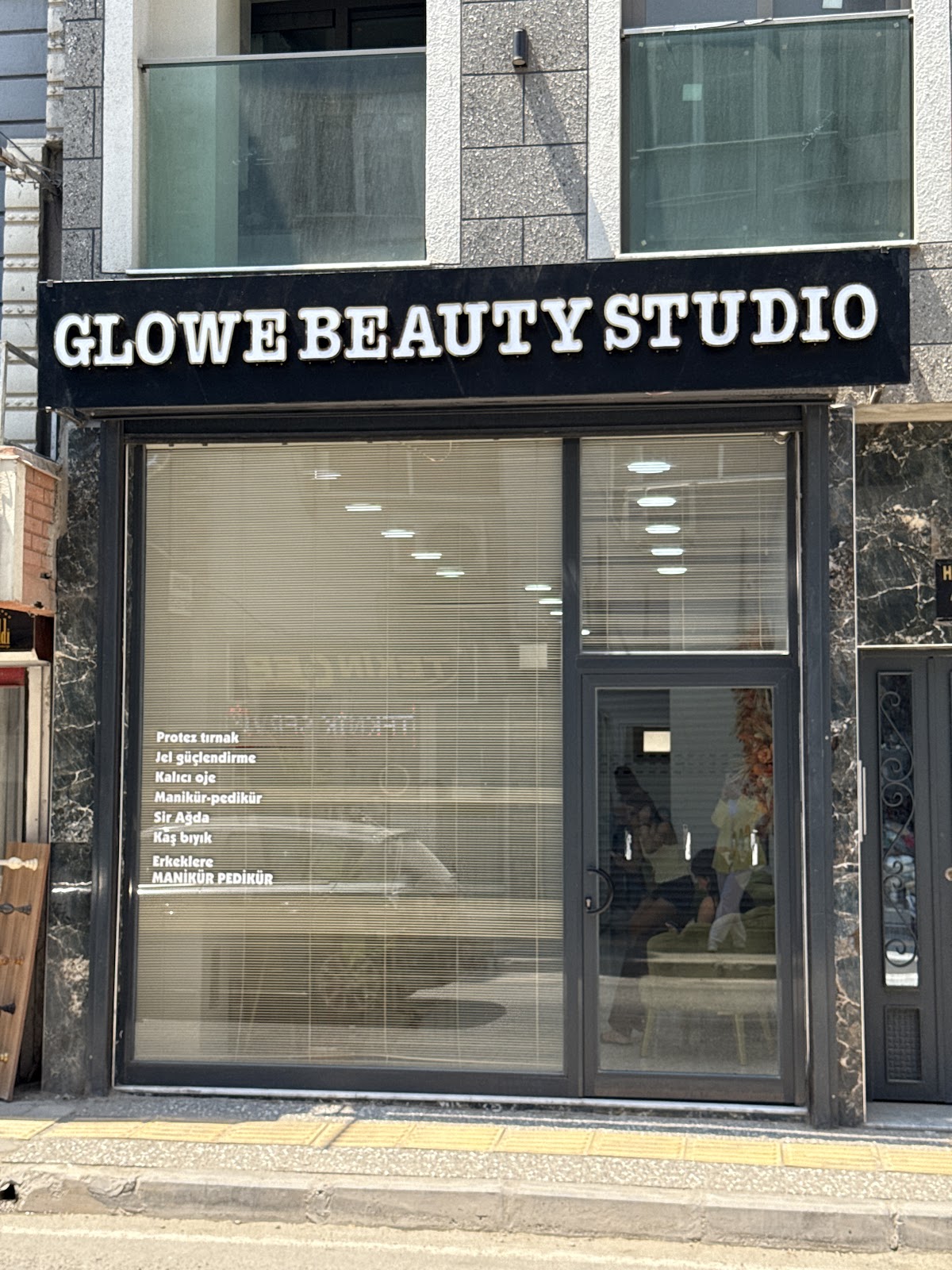 Glowe Beauty Studio