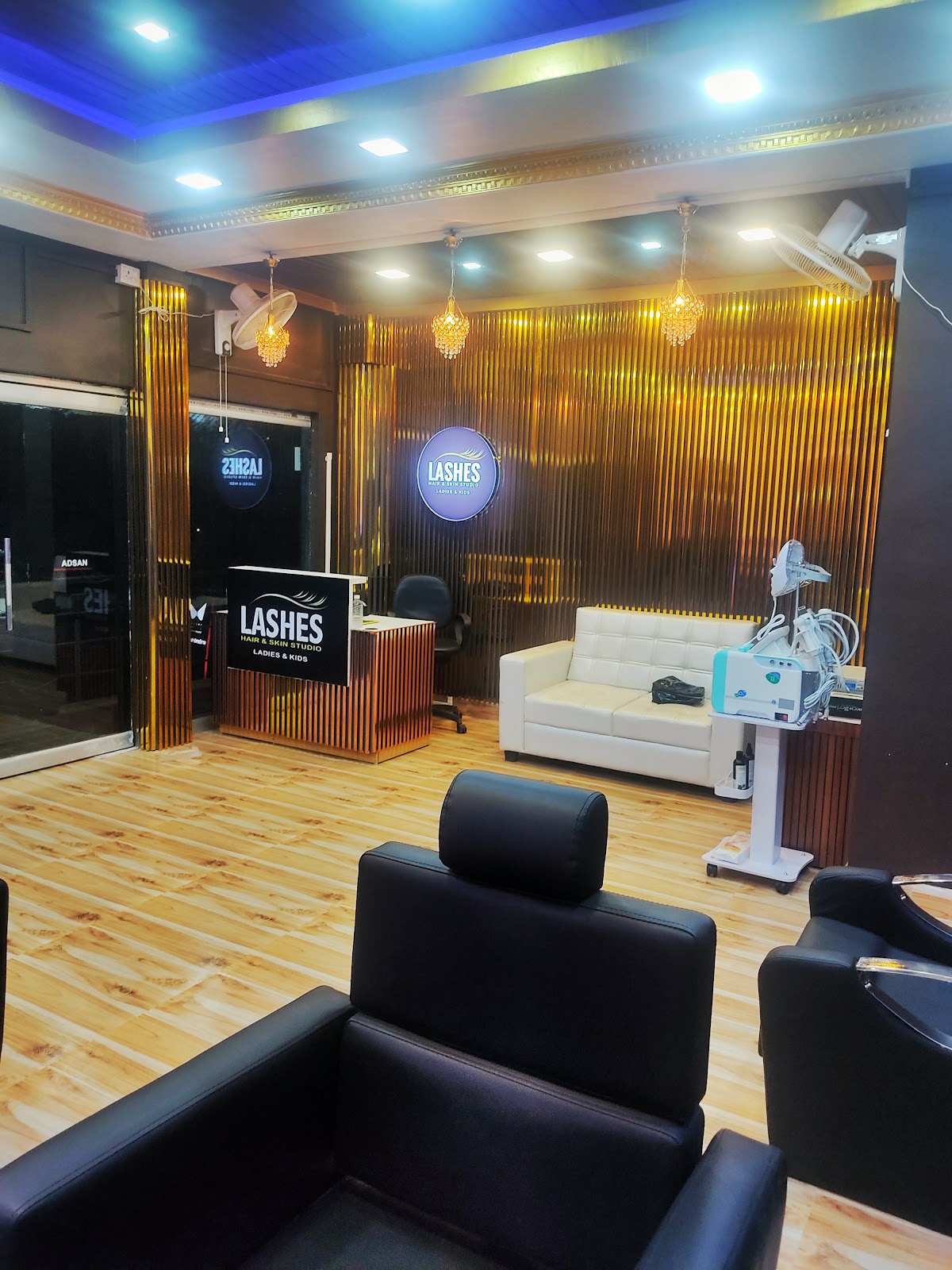 Lashes- Hair & Skin Studio