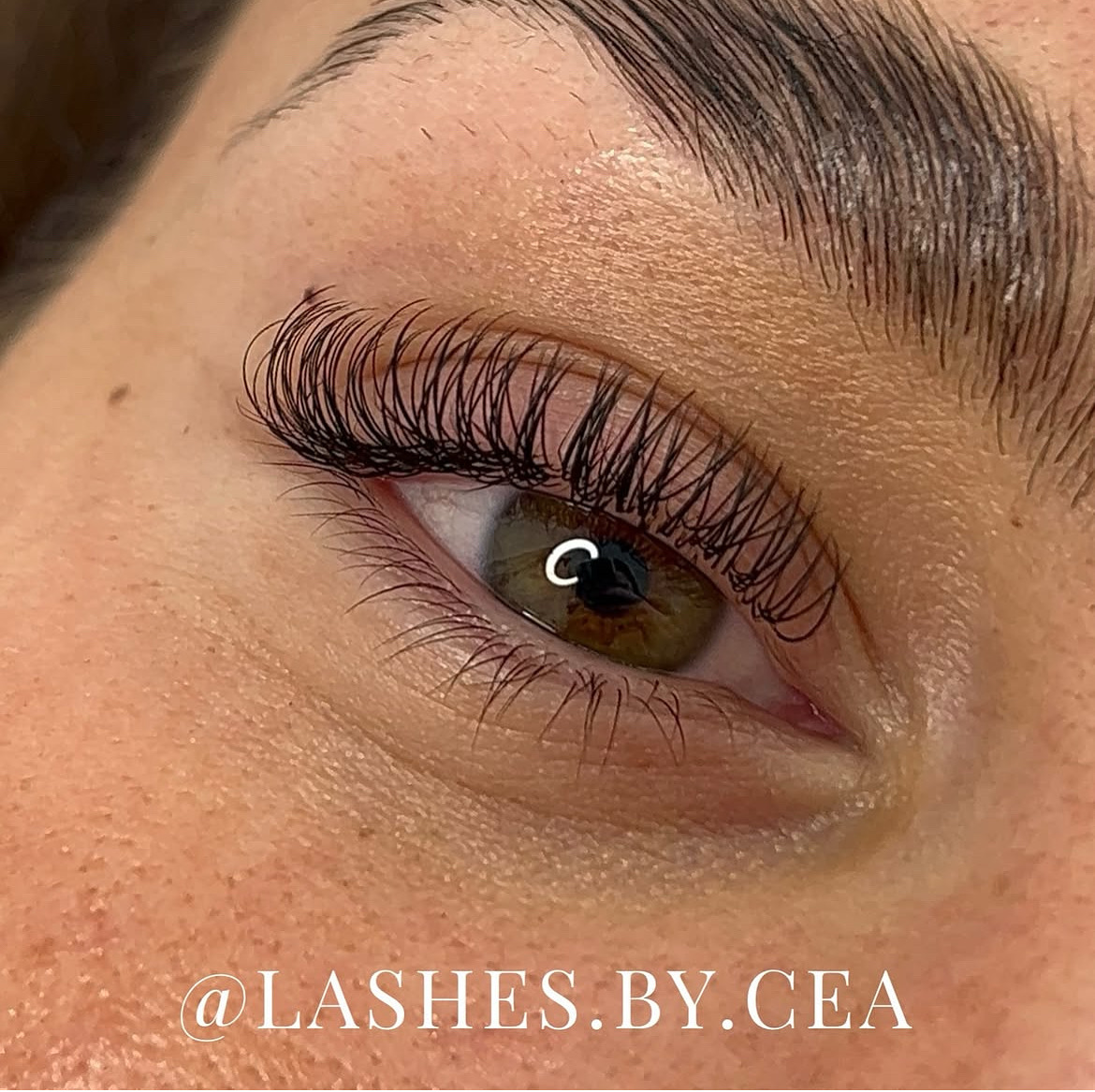Lashes & Academy by CEA