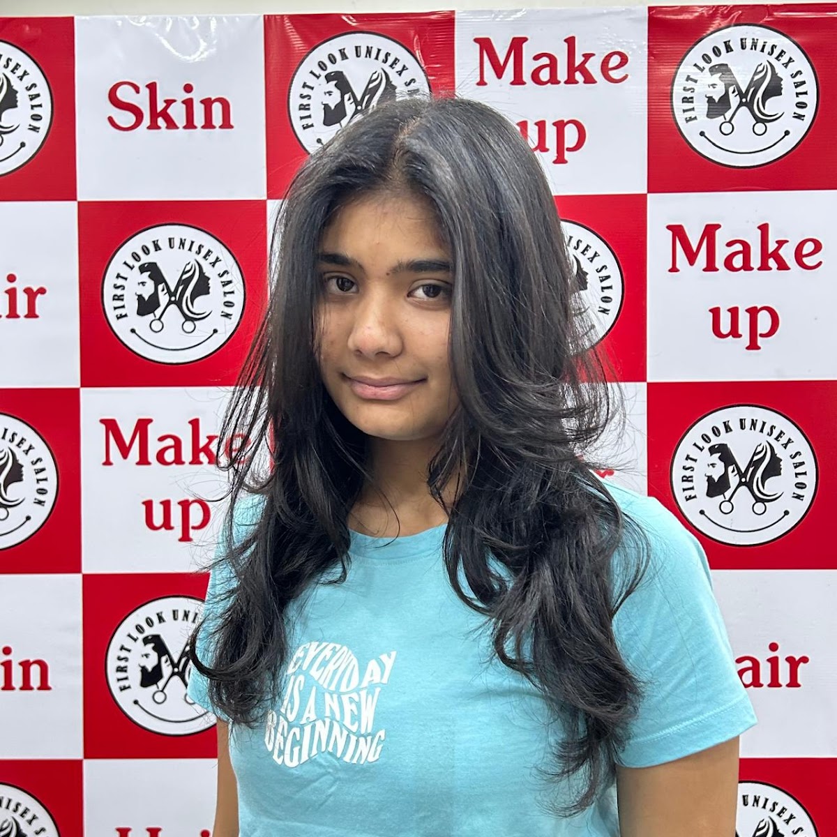 FIRST LOOK UNISEX SALON