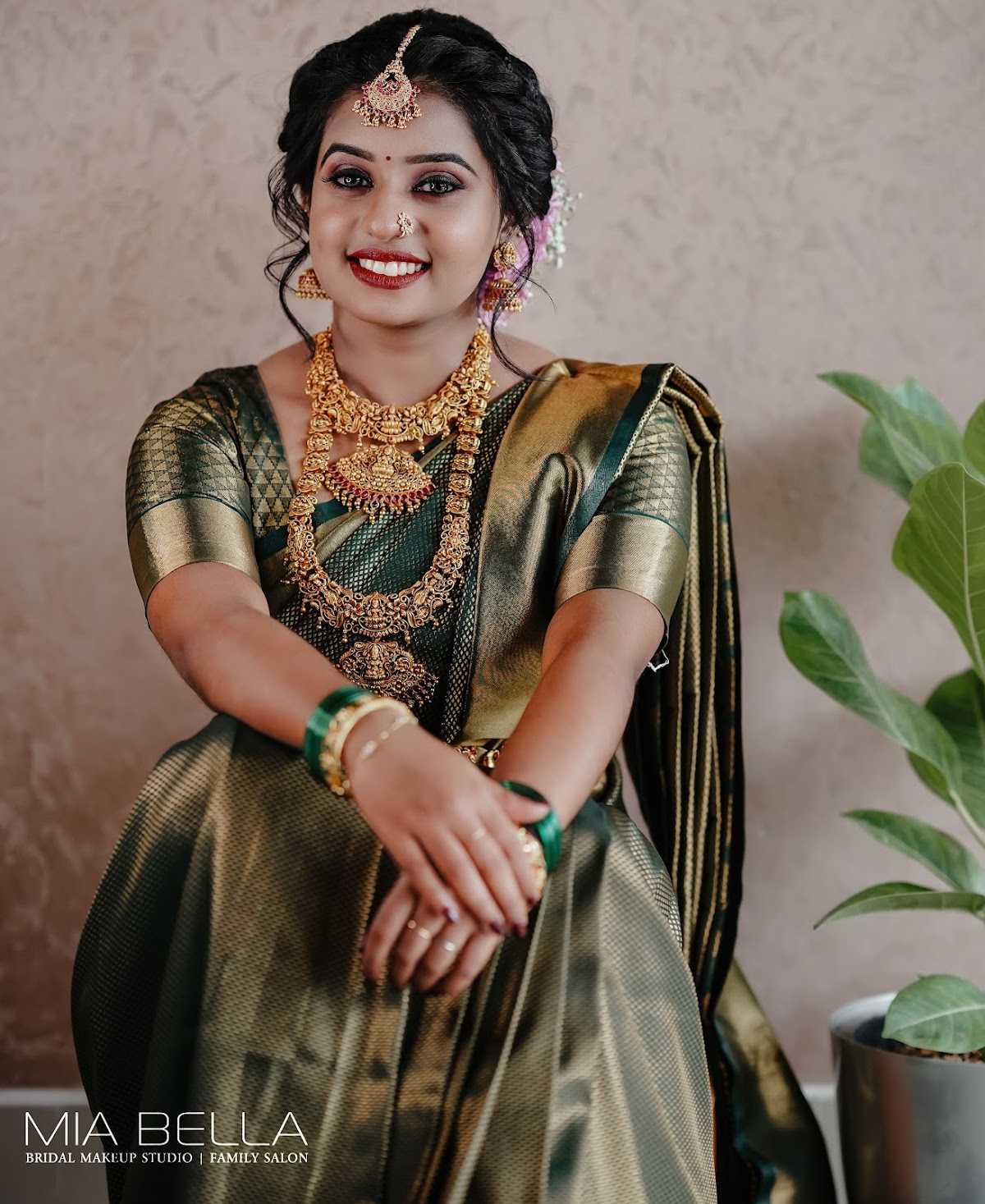 MiaBella Unisex Salon Pathanamthitta