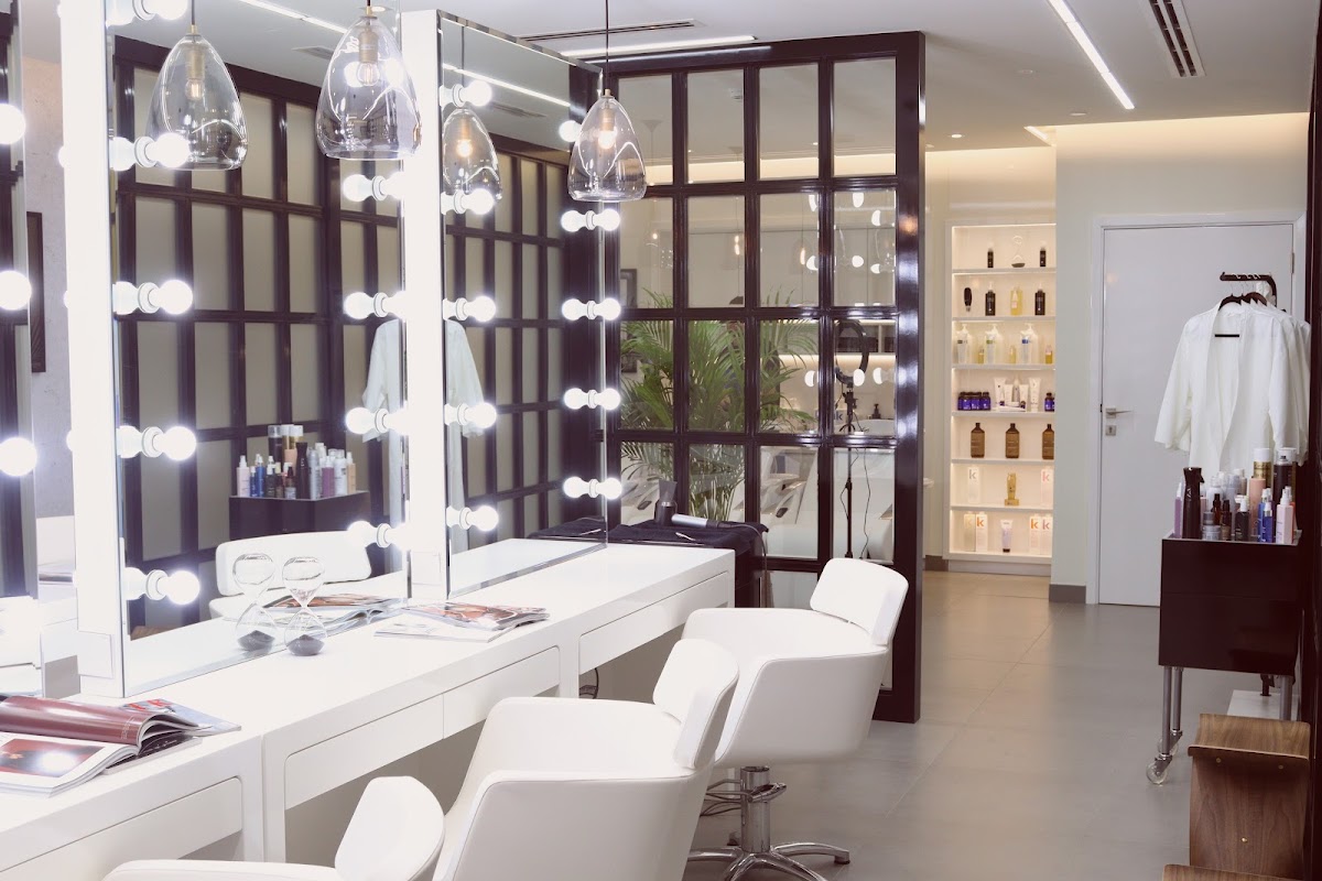 BURO.Beauty Salon & Clinic