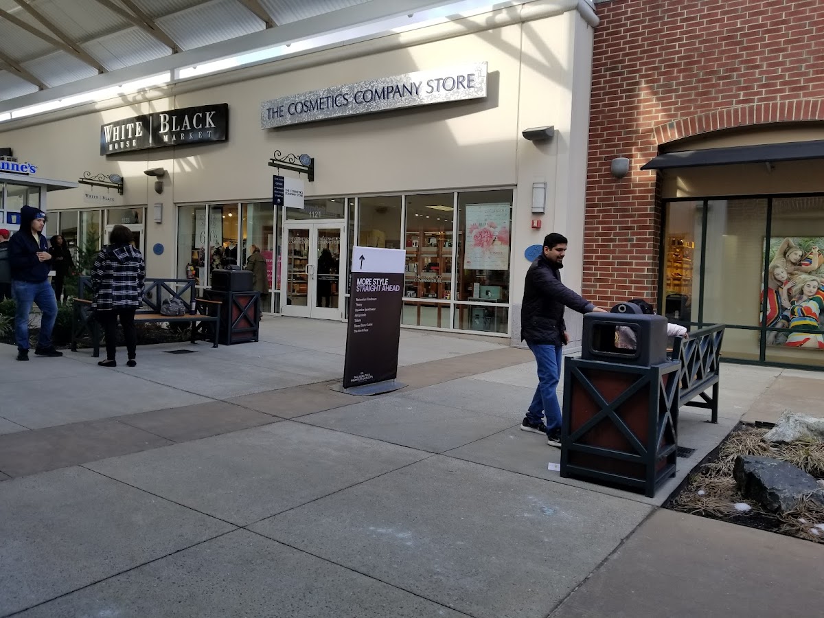 The Cosmetics Company Store