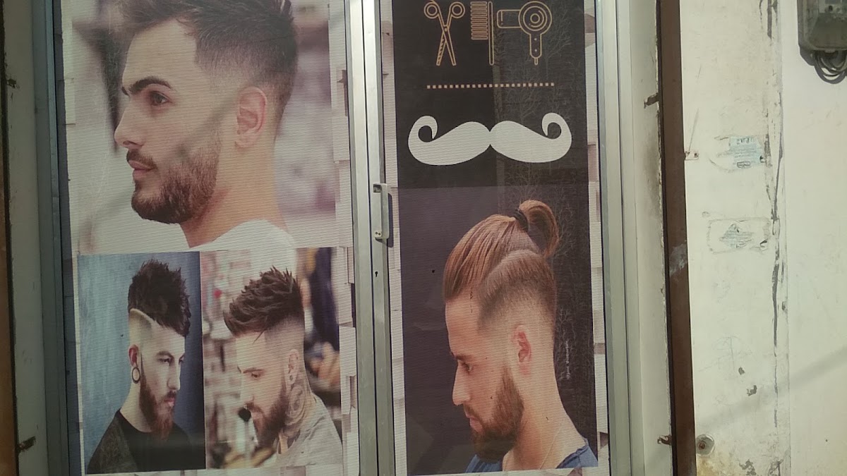 Delhi saloon