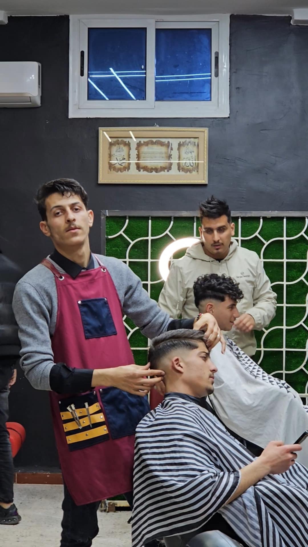 Zwawla coiffeur + Ayoub Bouzo