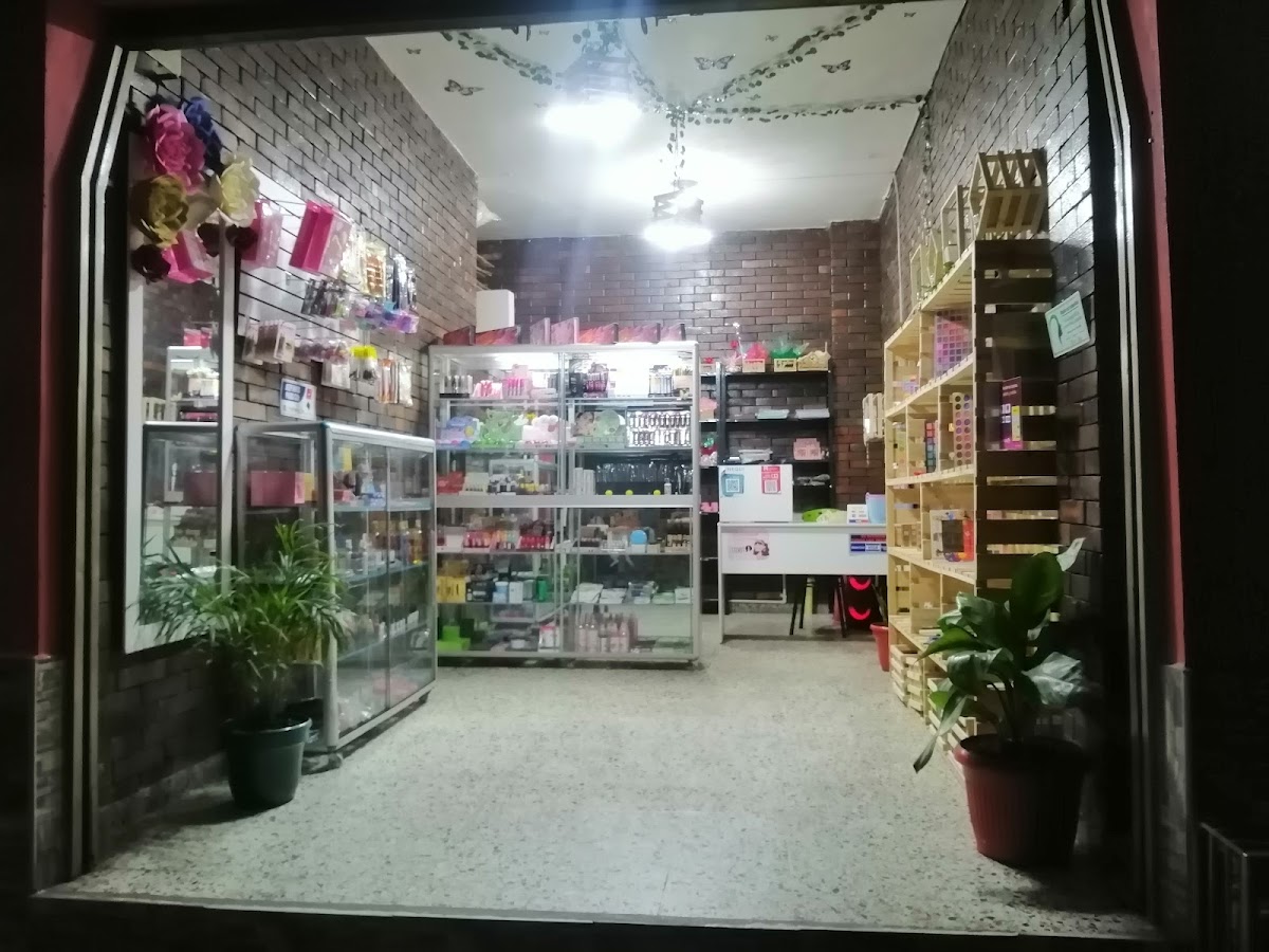Bodega de Maquillaje Bogota