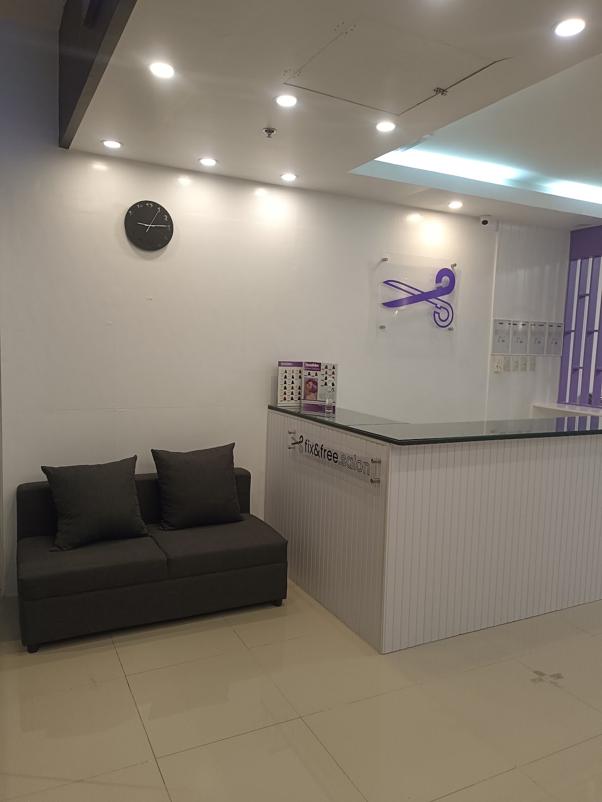 Fix&Free Salon Fora Mall Tagaytay