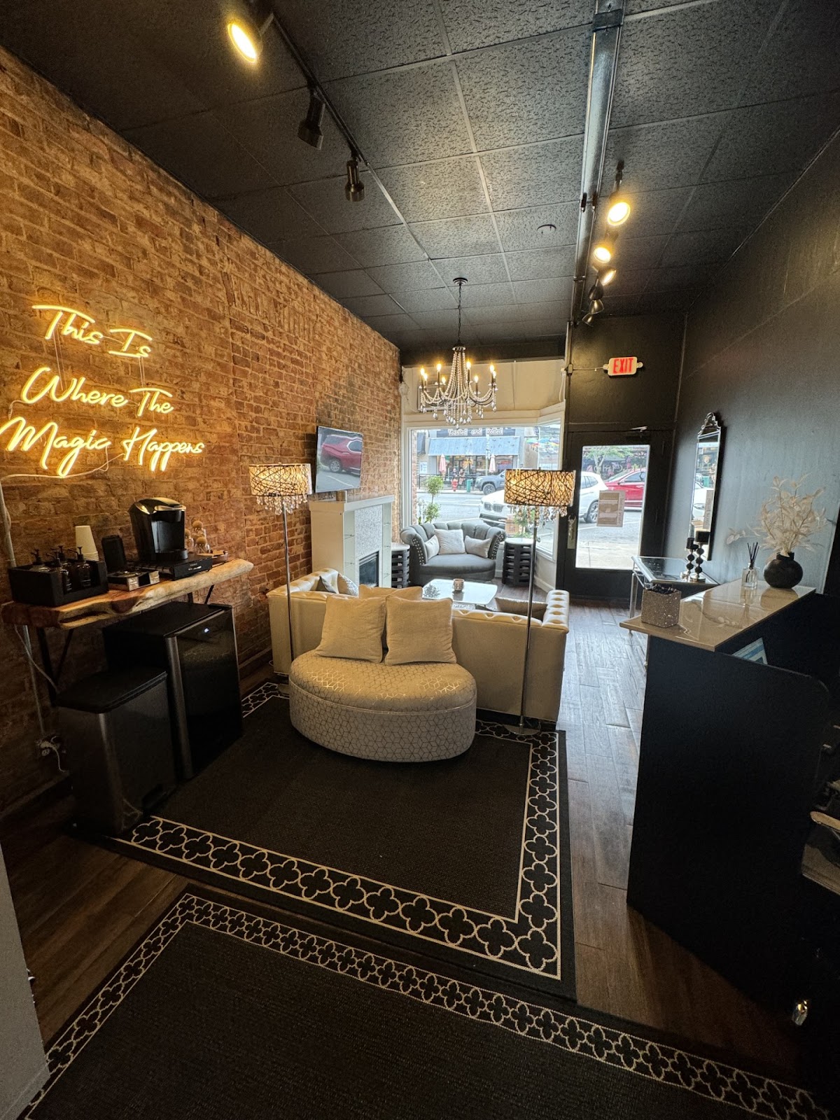 Precision Esthetics Beauty Bar Wellness