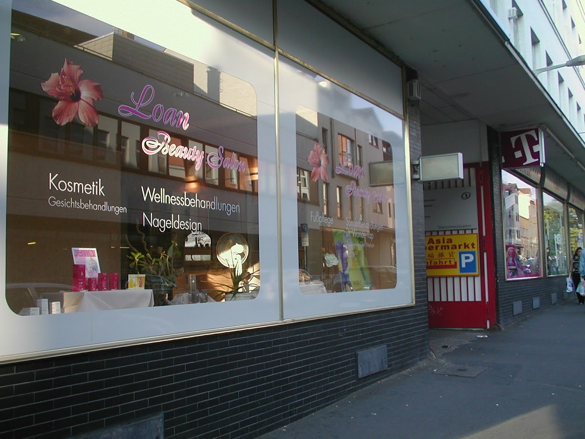 Loan Beauty Salon