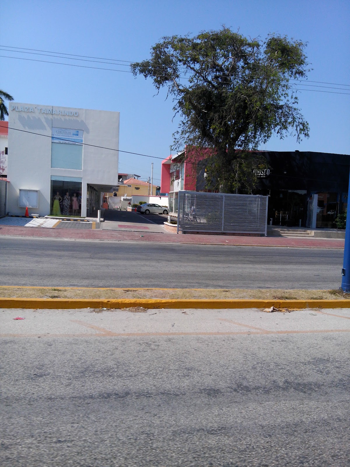 Miss Unas