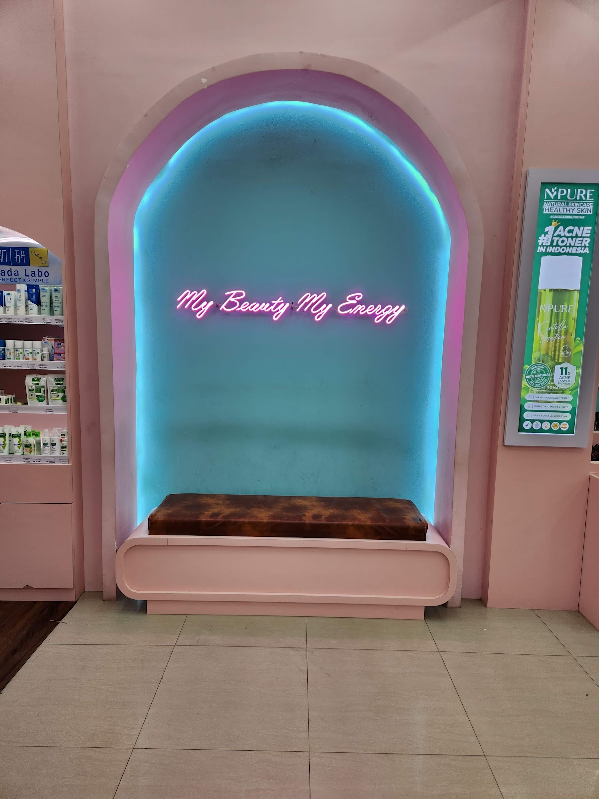 O'SEE beauty store