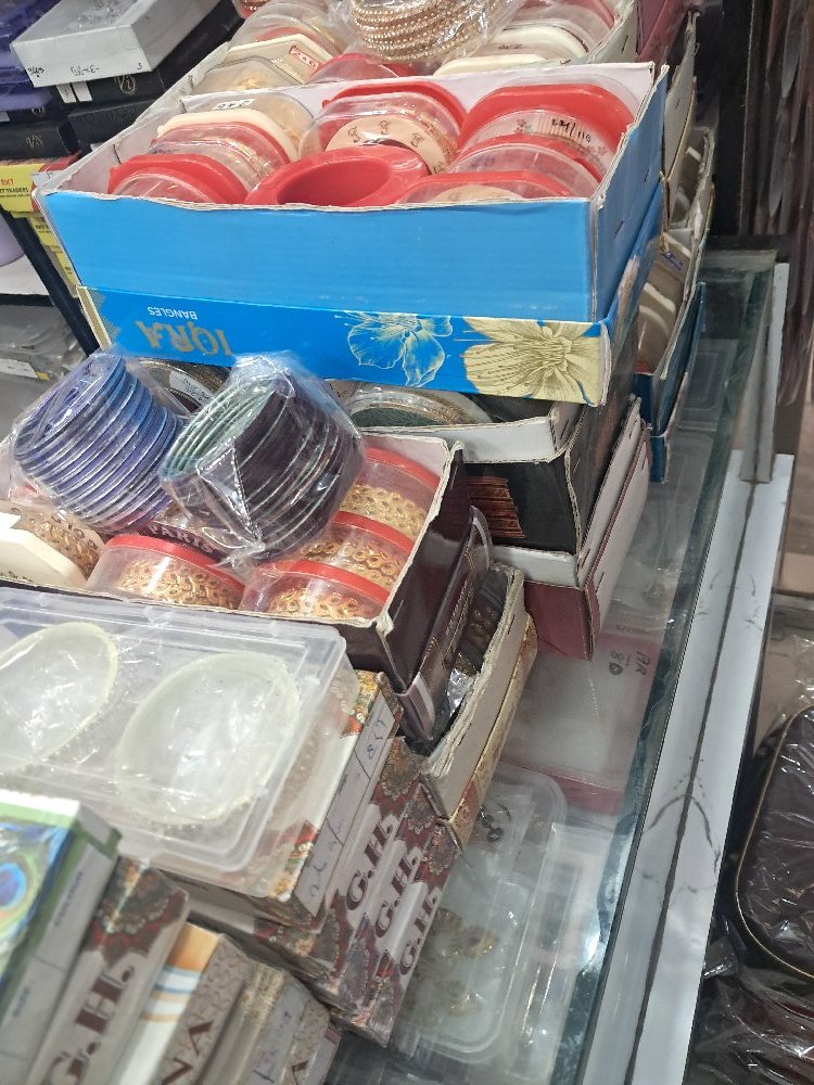 Muskan Sringar Store