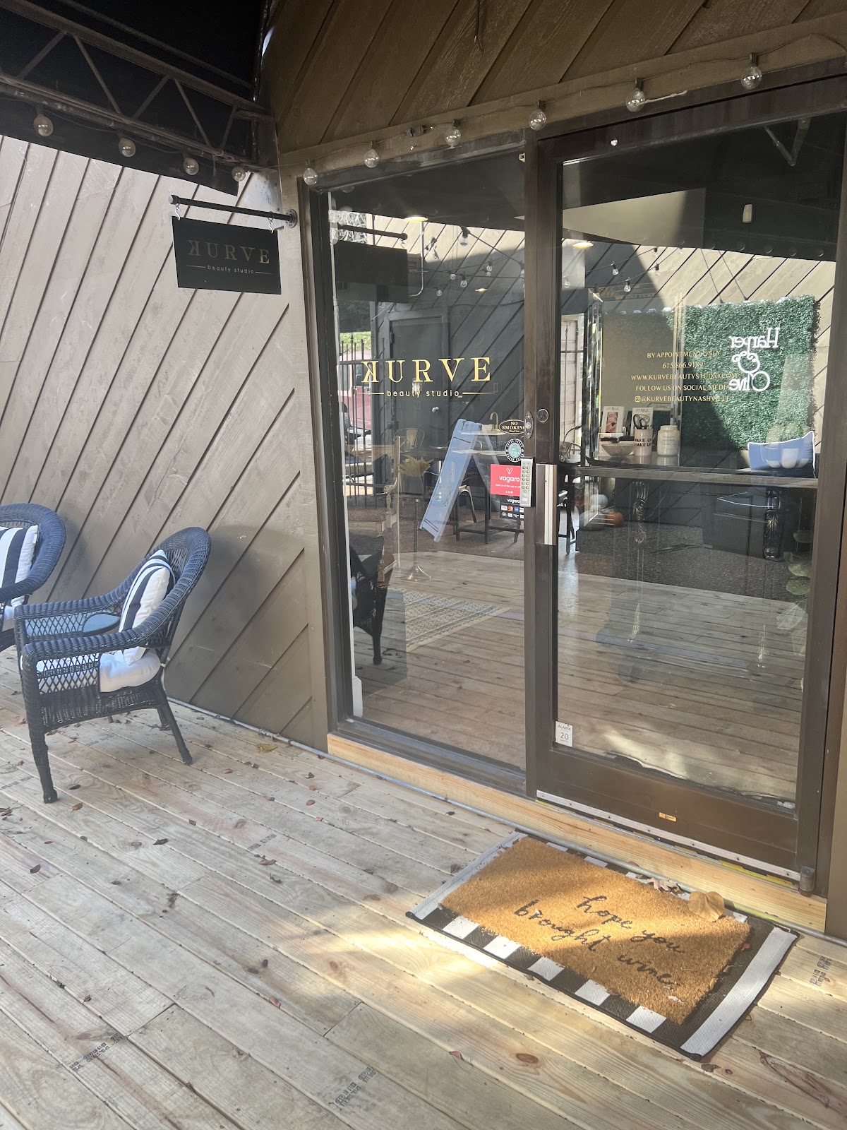 Kurve Beauty Studio & Academy