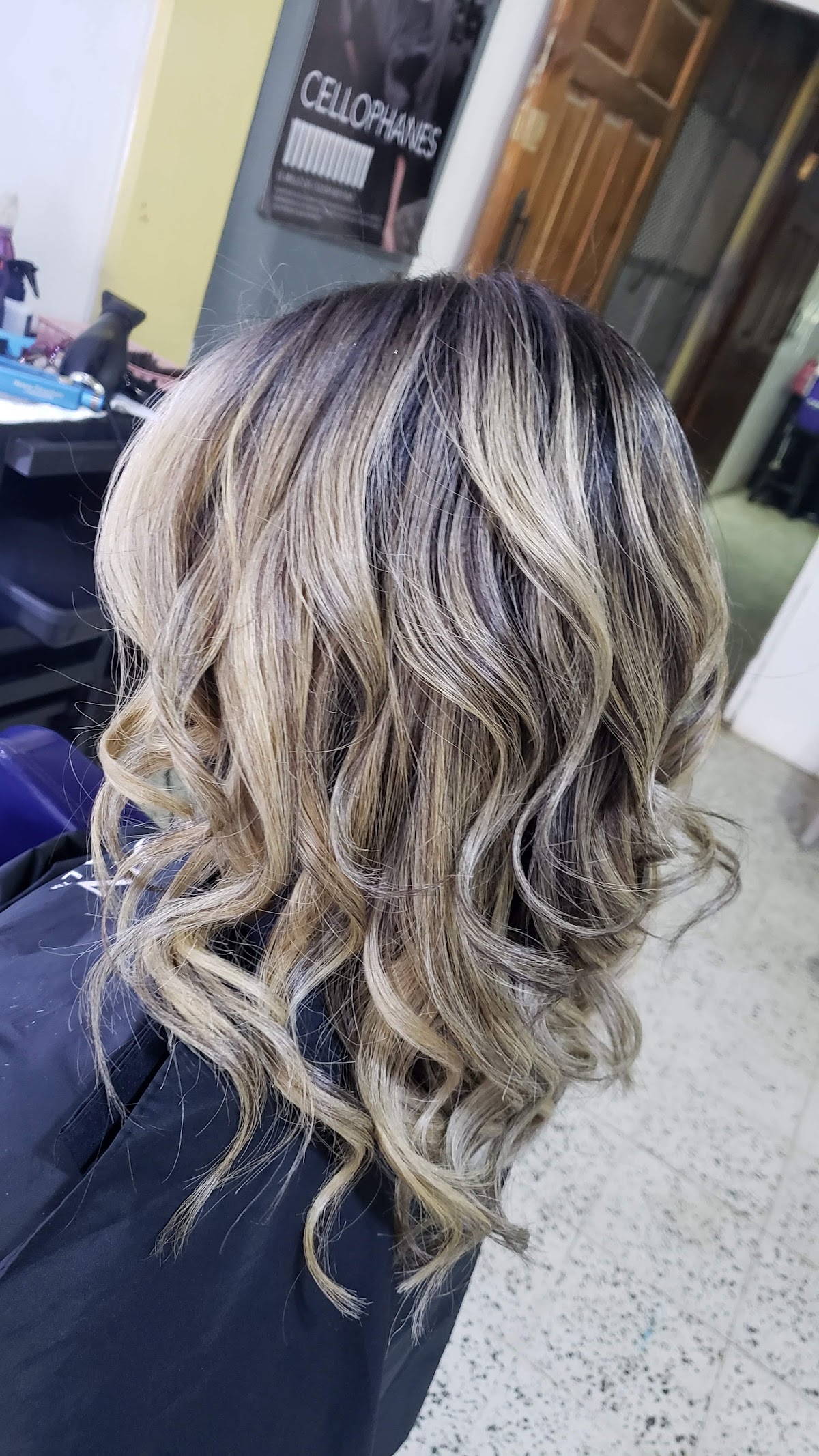 Lexas Beauty Salon