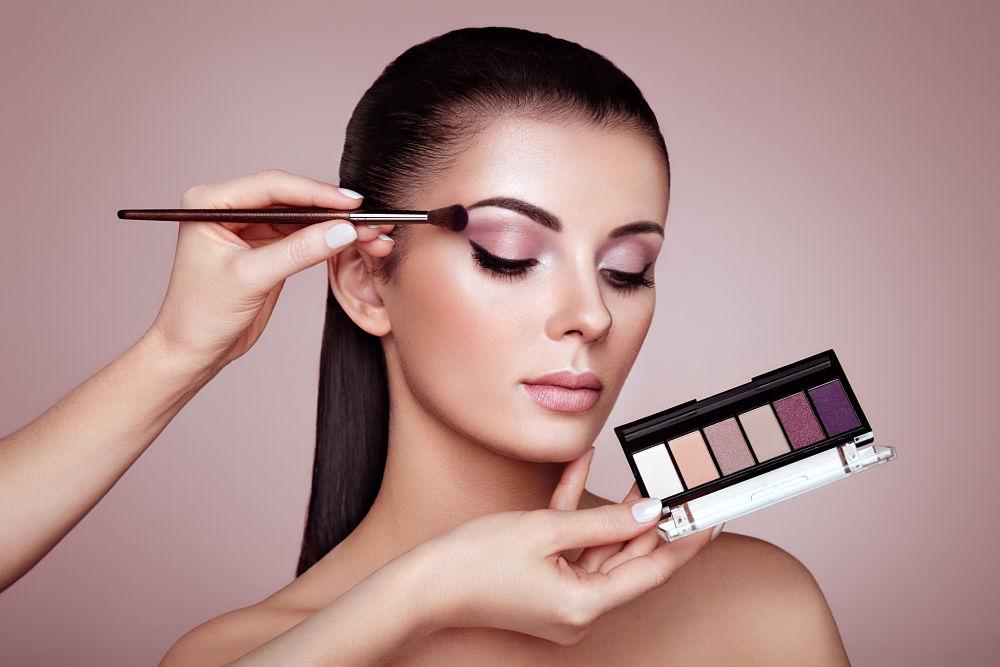 Makeup Studio