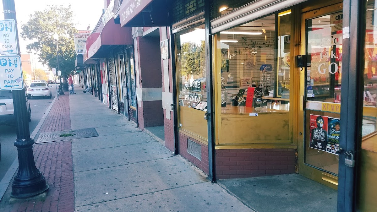 Leah's Beauty Supply