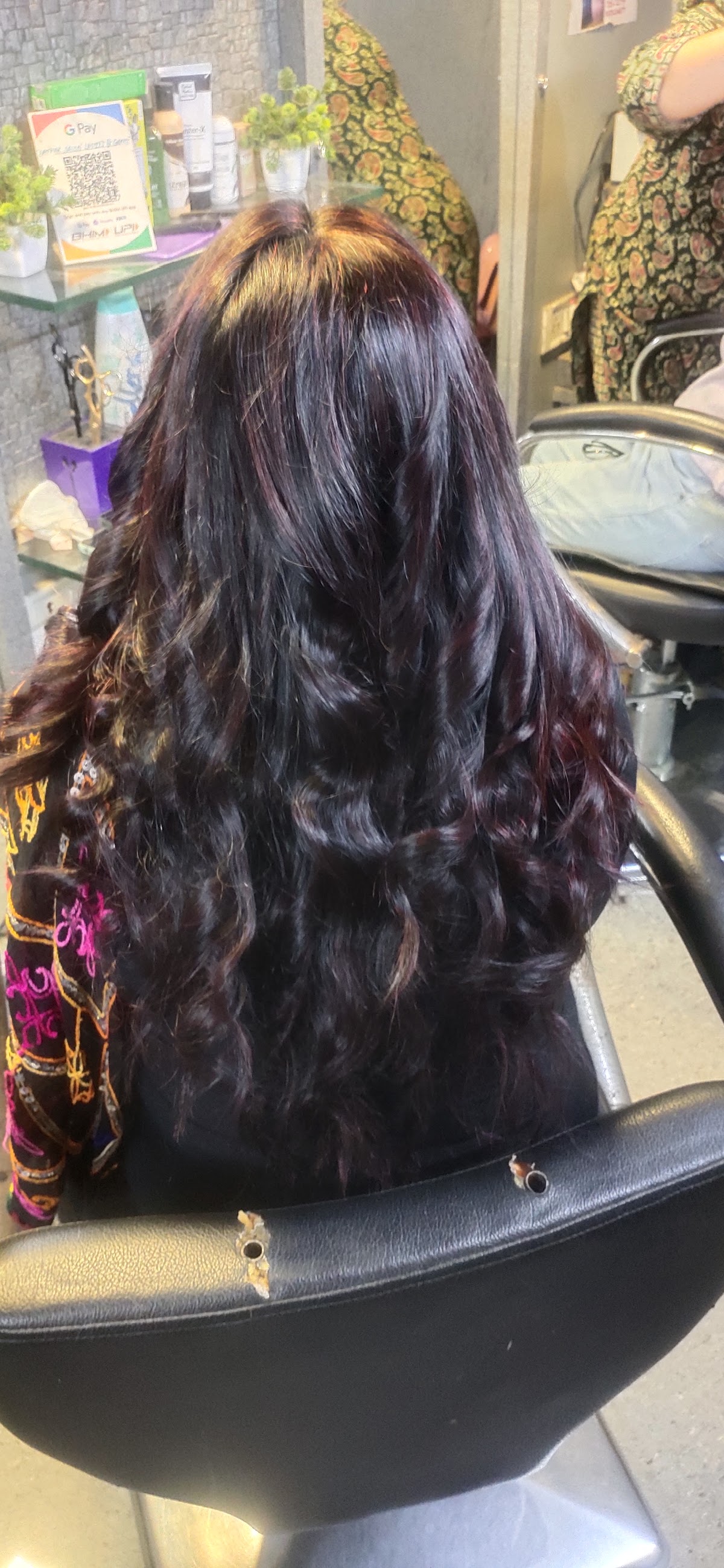 Satkar Unisex Salon
