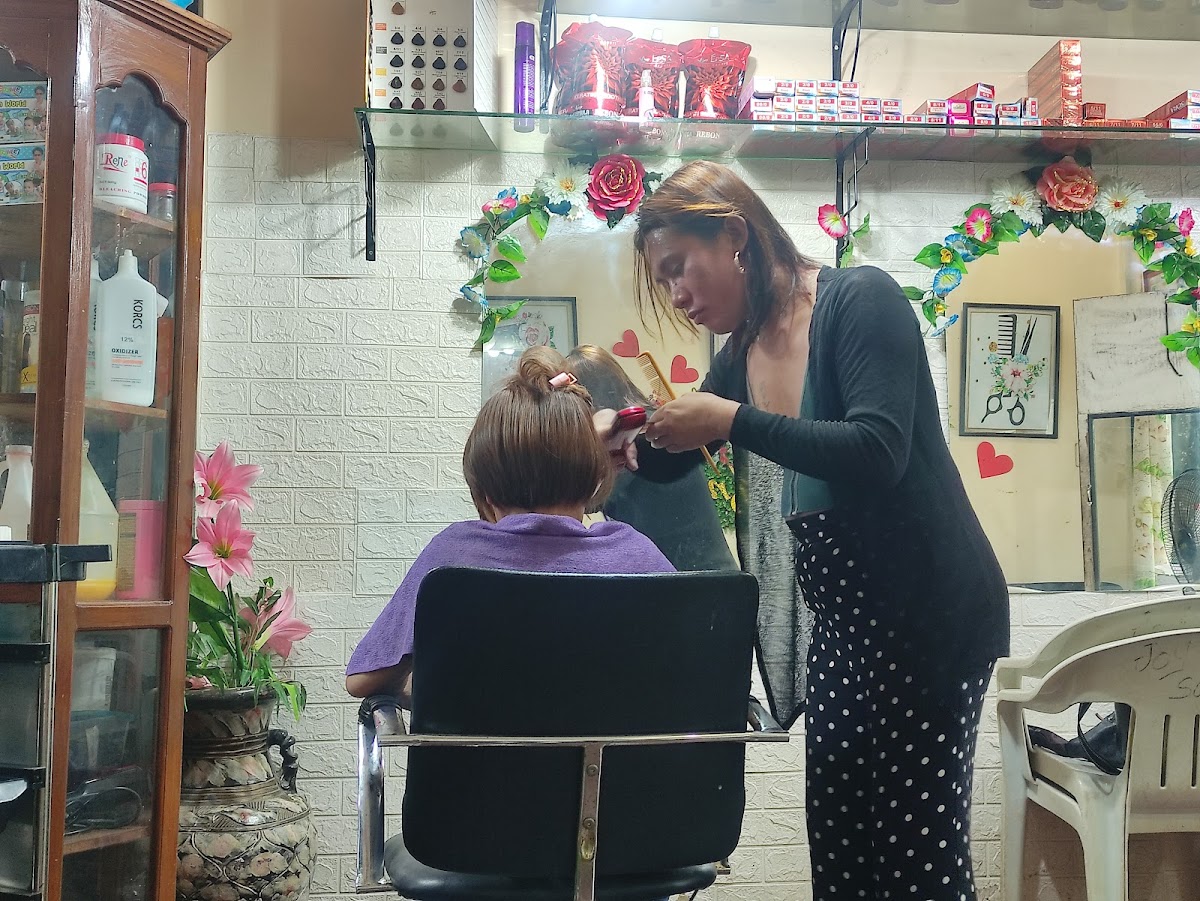 Joy Ynion Beauty Salon
