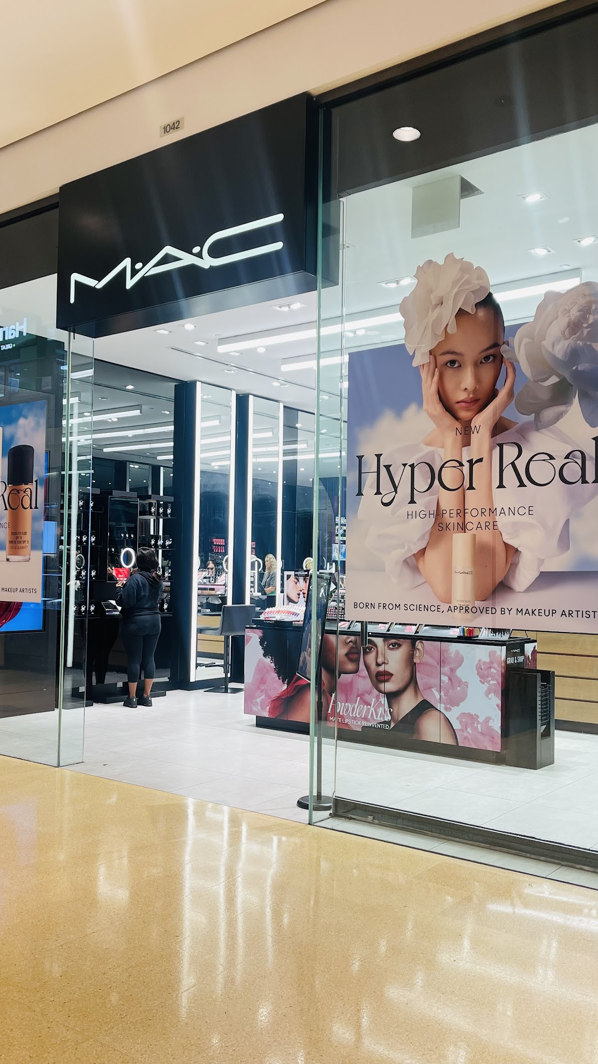 MAC Cosmetics