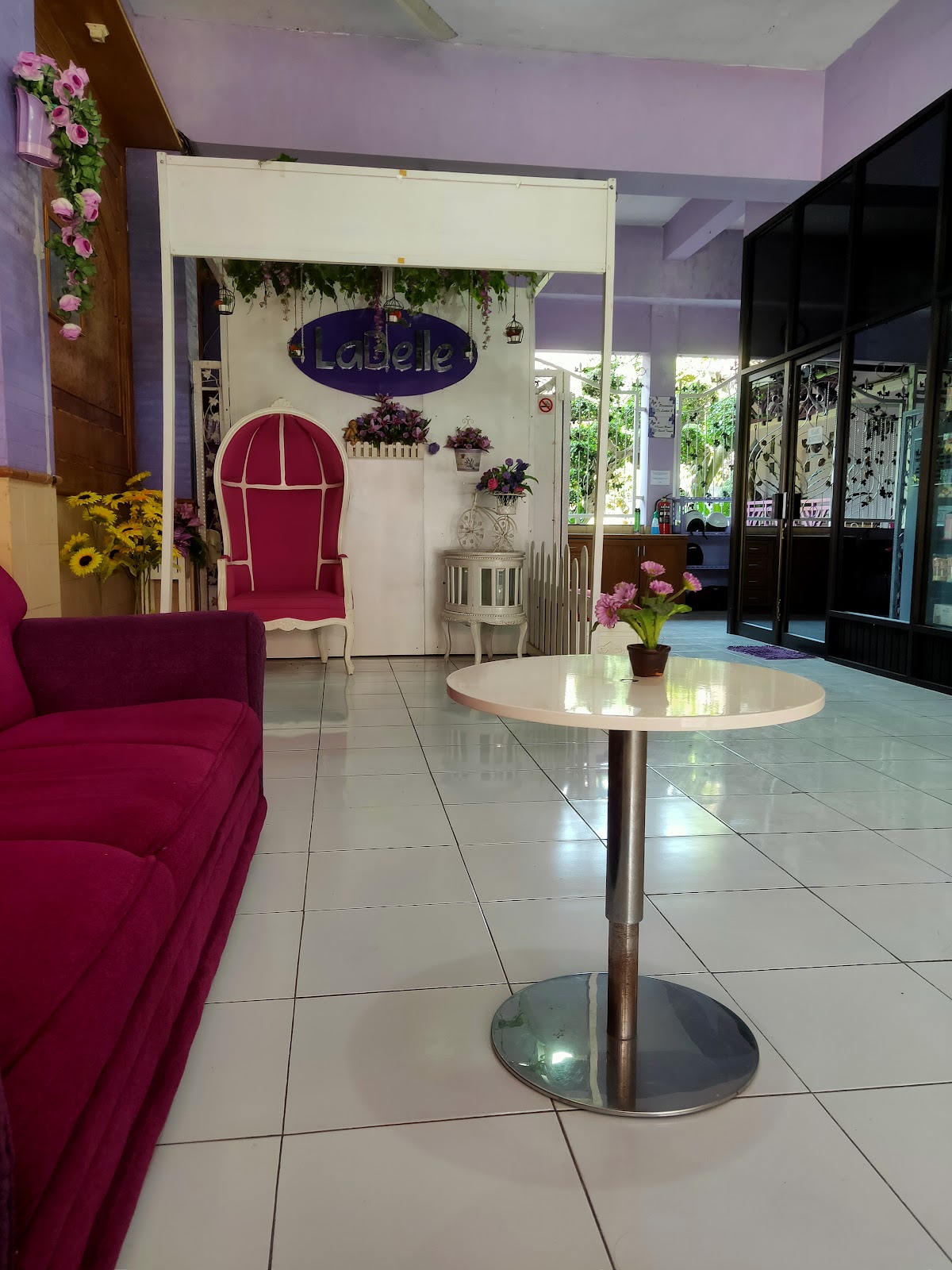 La Belle House Of Beauty