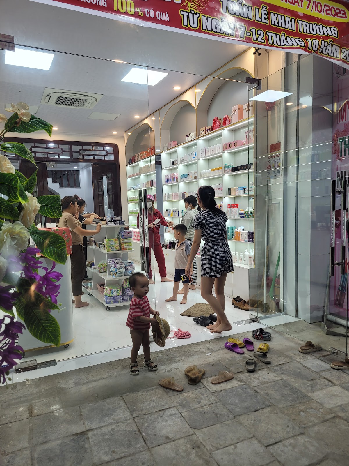 Van Anh Cosmetics - My Pham Chinh Hang
