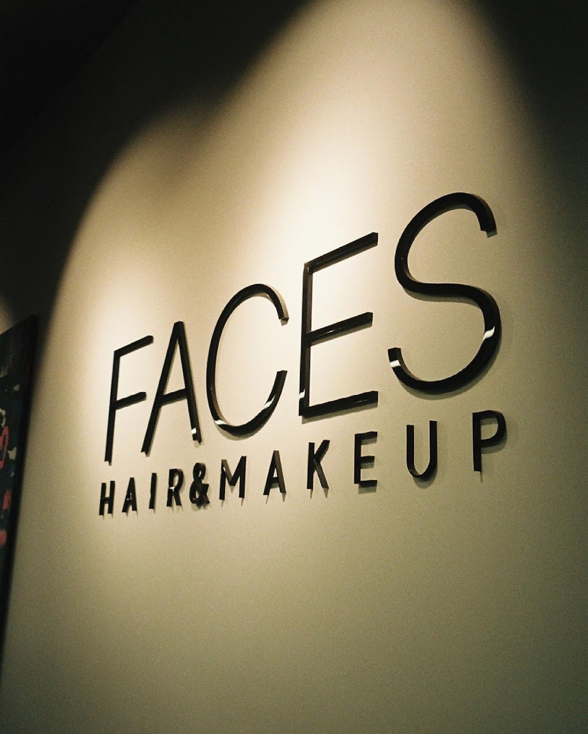 FACES. Hair & Makeup