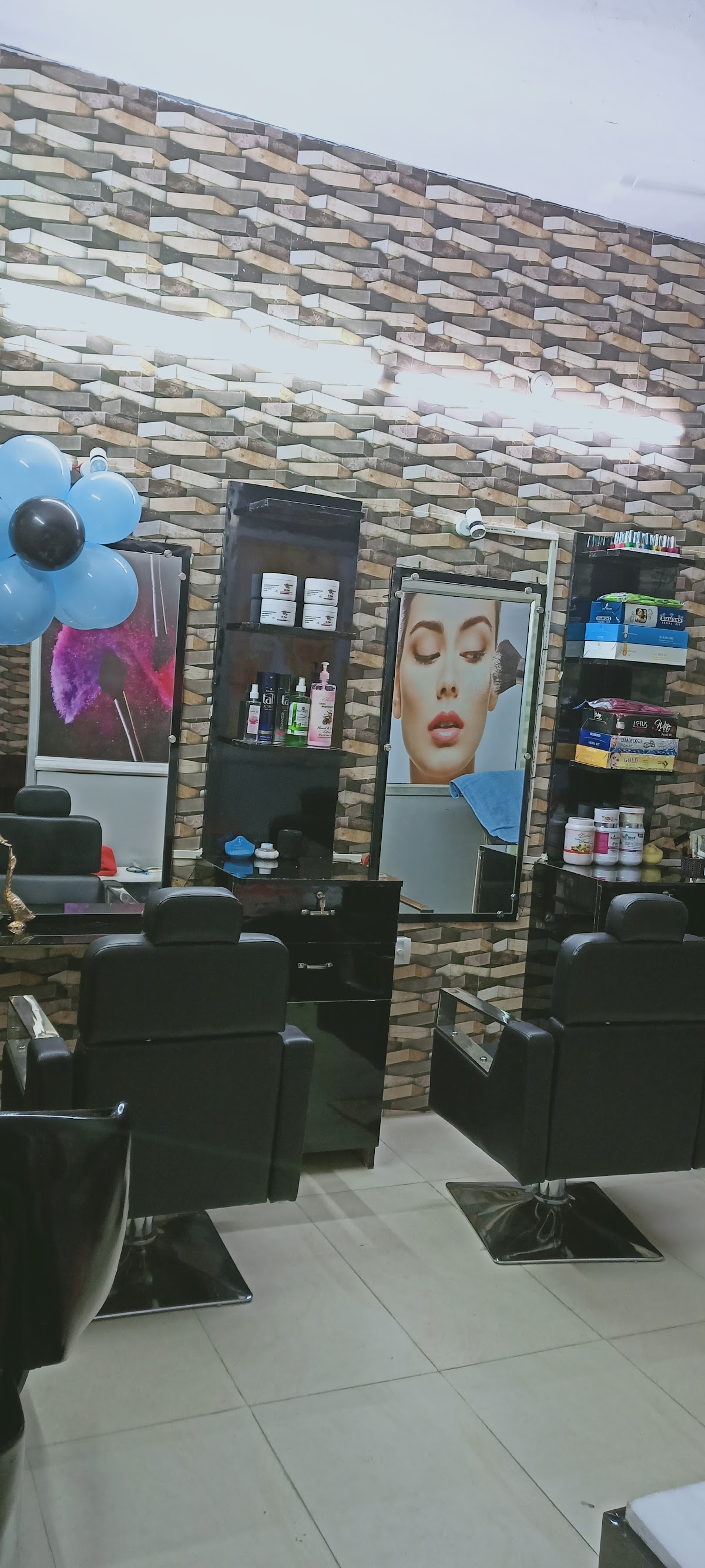 Royal Touch Beauty Parlour
