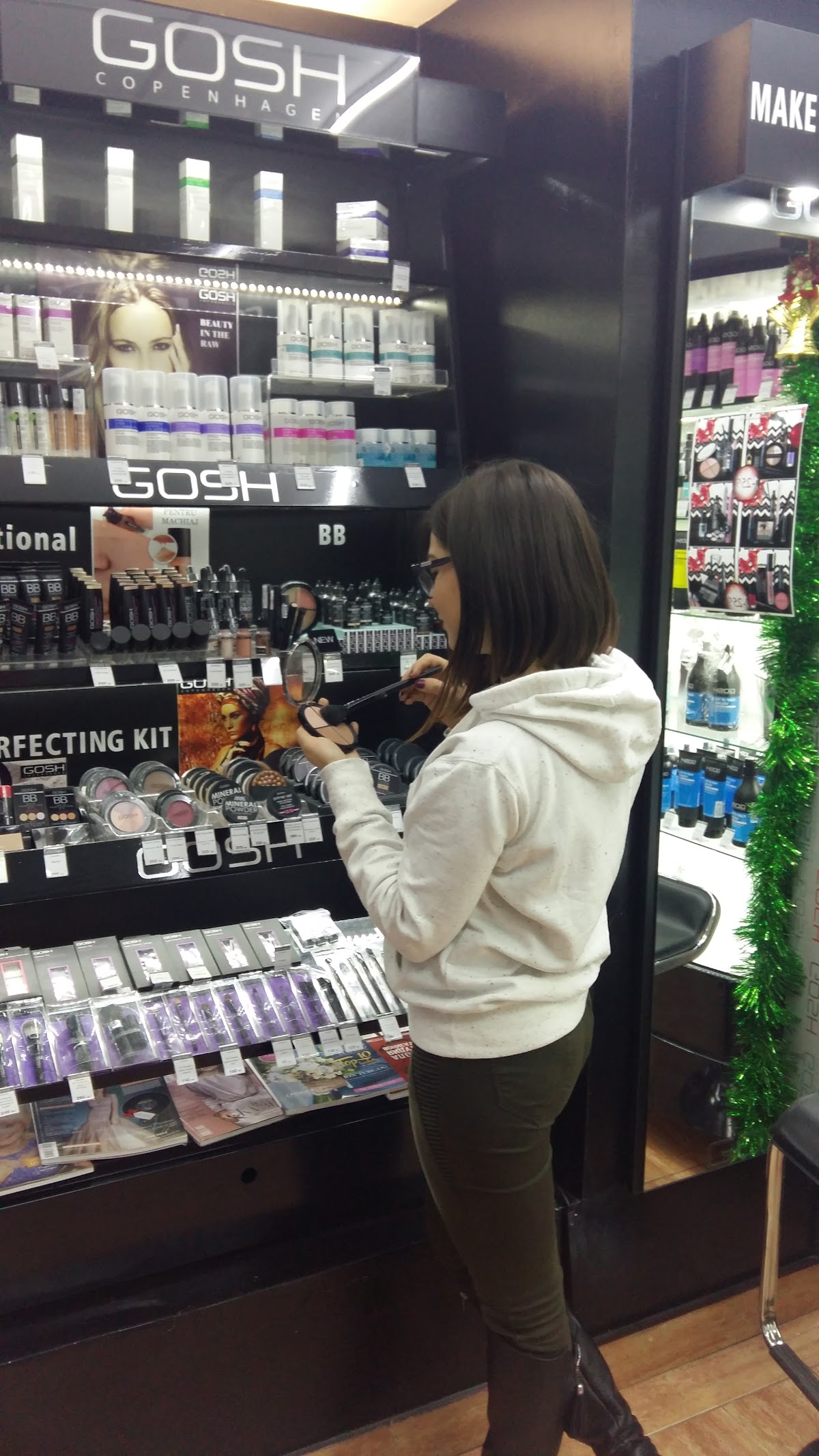 Gosh Beauty Shop