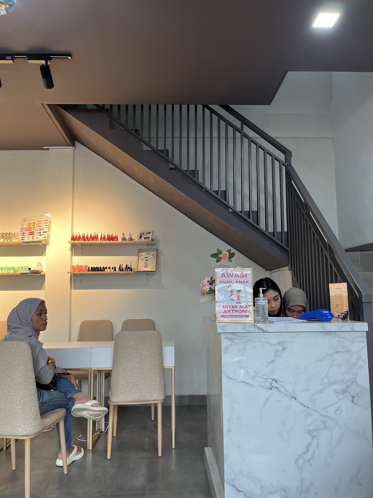 KEYRA SALON & SPA
