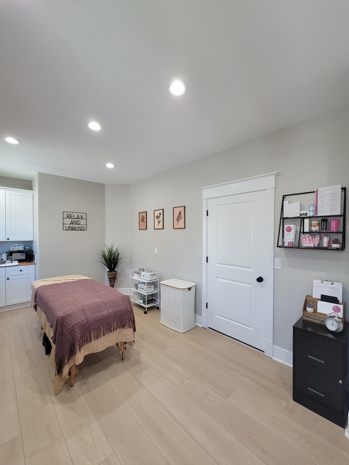 Sandy Skin Studio