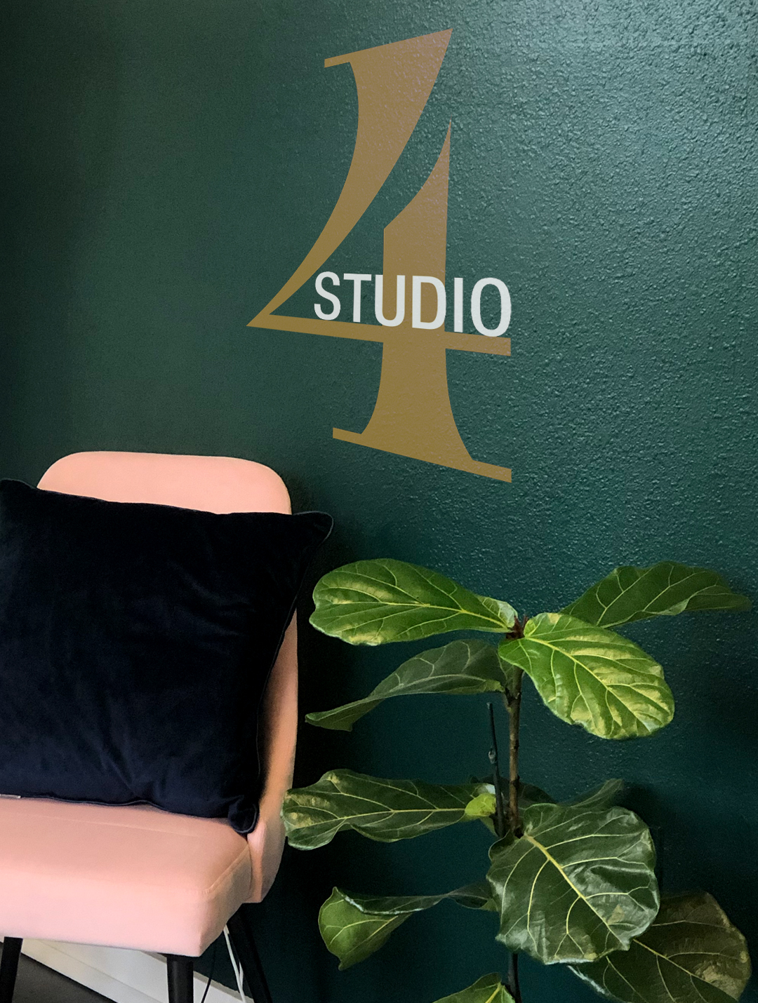 Studio 4