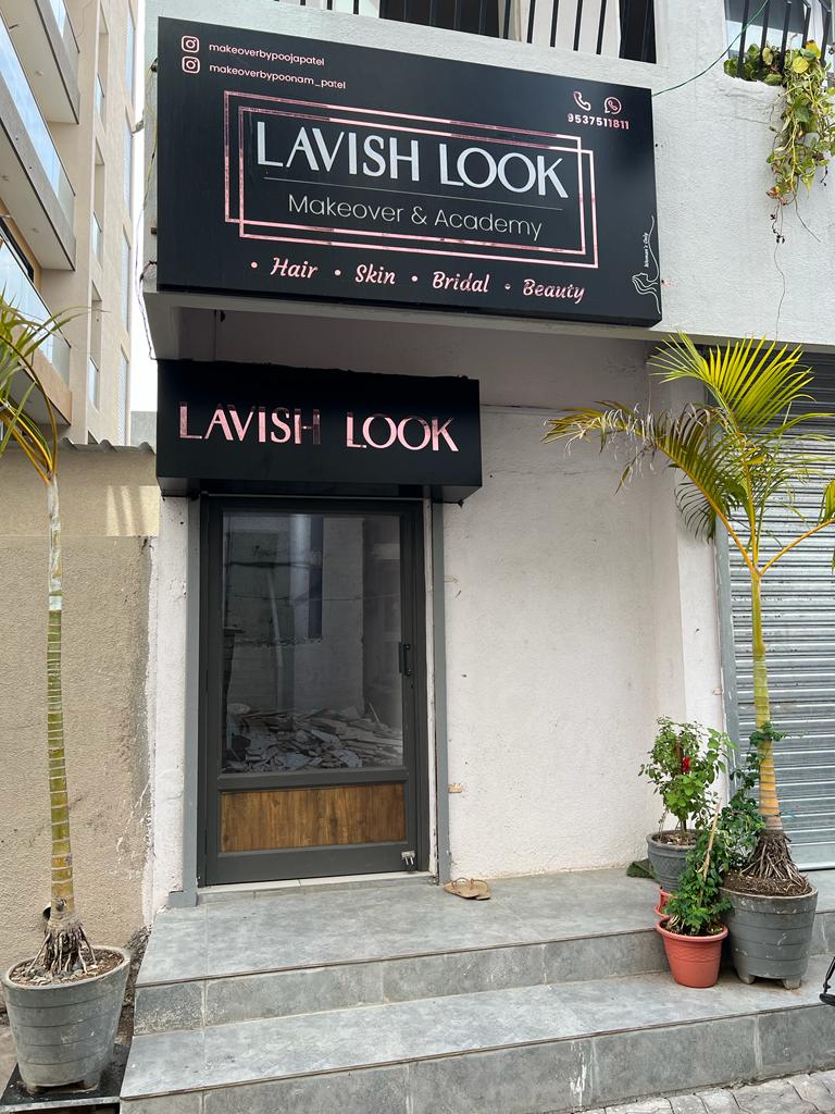 Lavish Look bridal studio