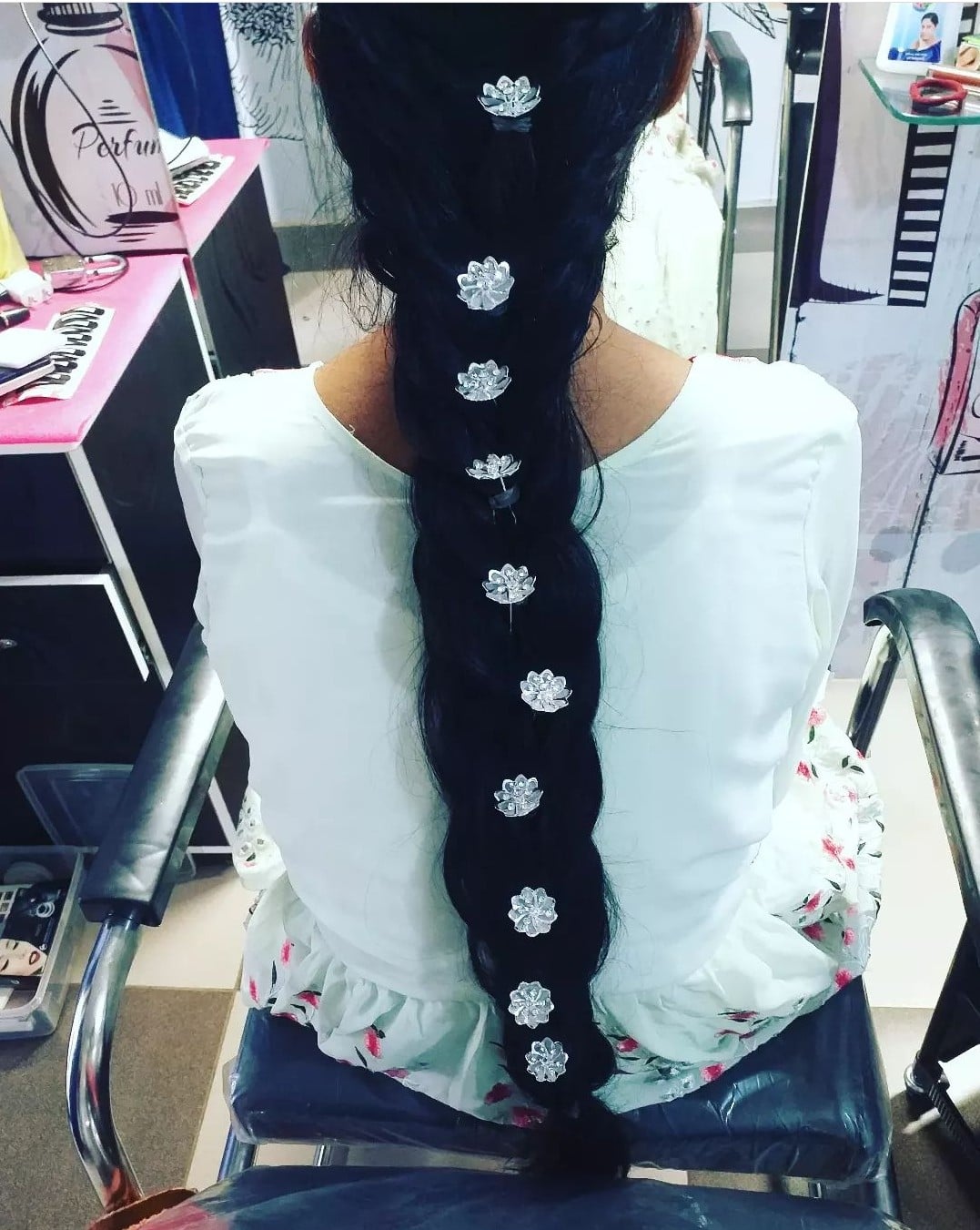 Kaur Ji Beauty Parlour