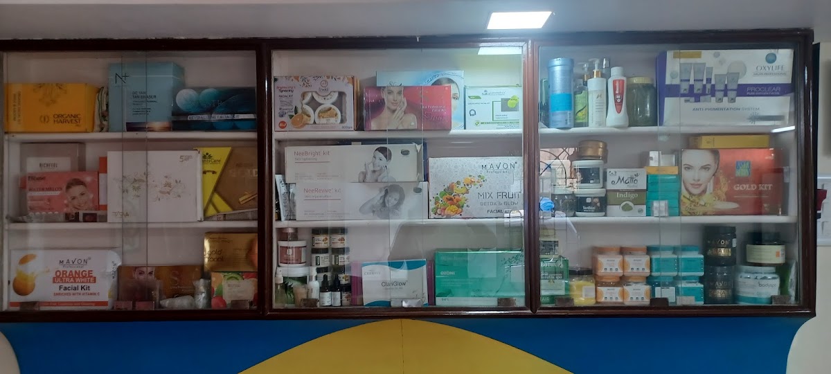 Shradha Beauty Parlour