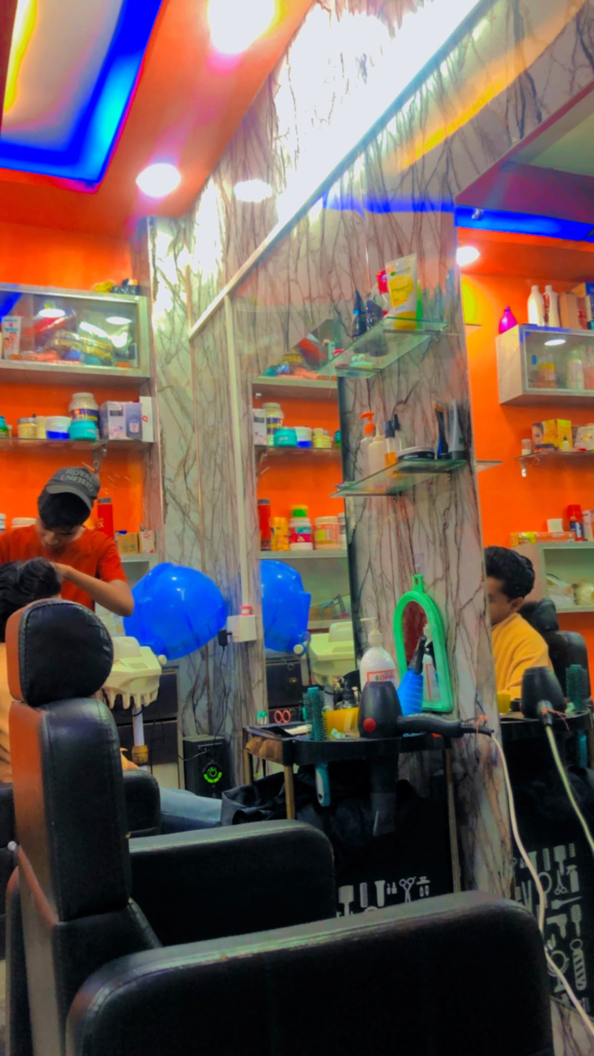 Bodhgaya Ms Javed salon & Spa