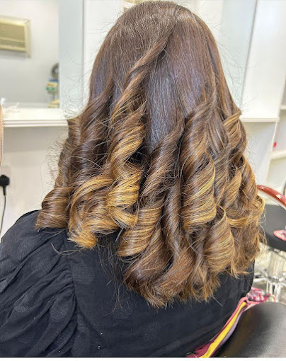 Oya Beauty Salon and Spa