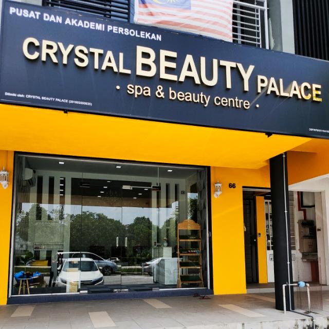 Crystal Beauty Palace