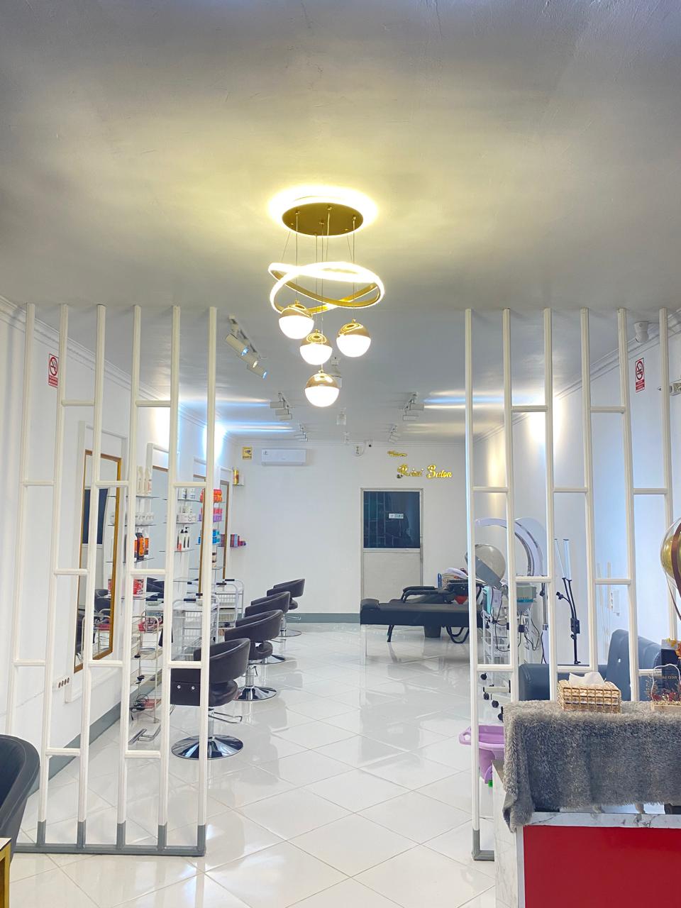 Ricci Salon Sintang