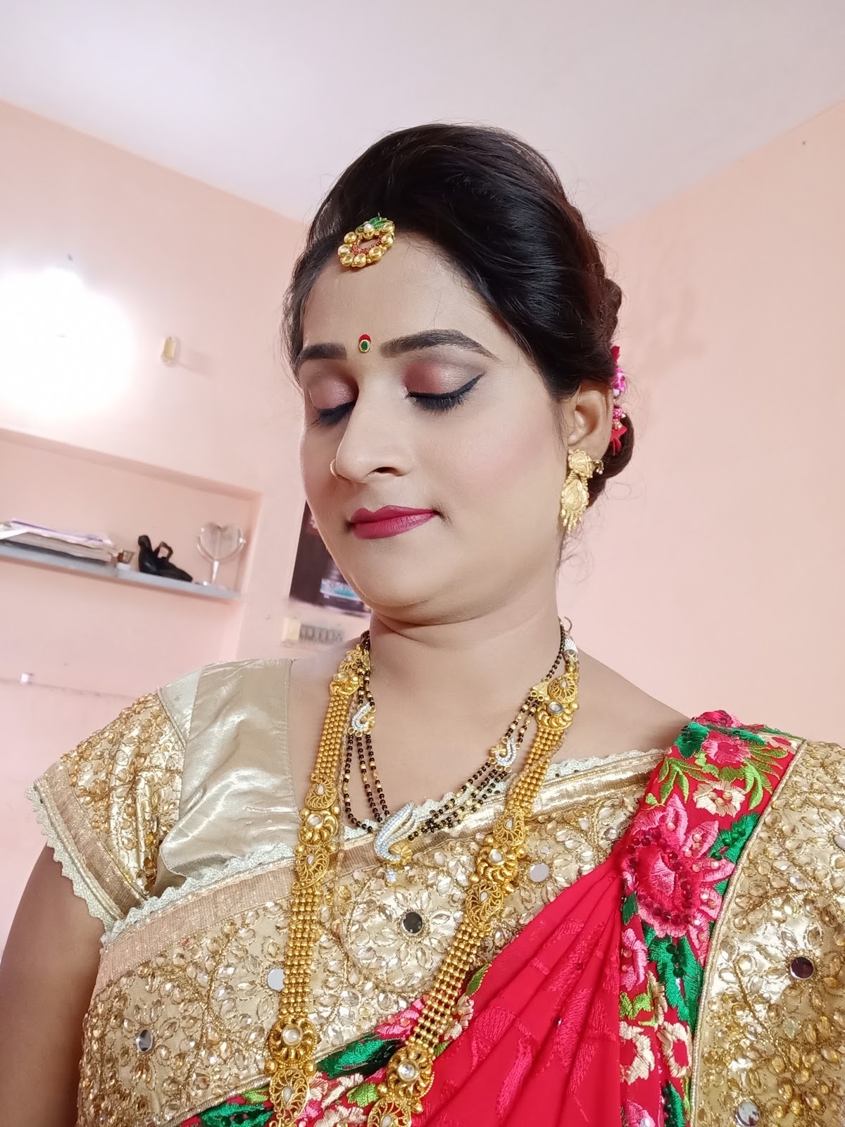 Pari Beauty Parlour & Academy