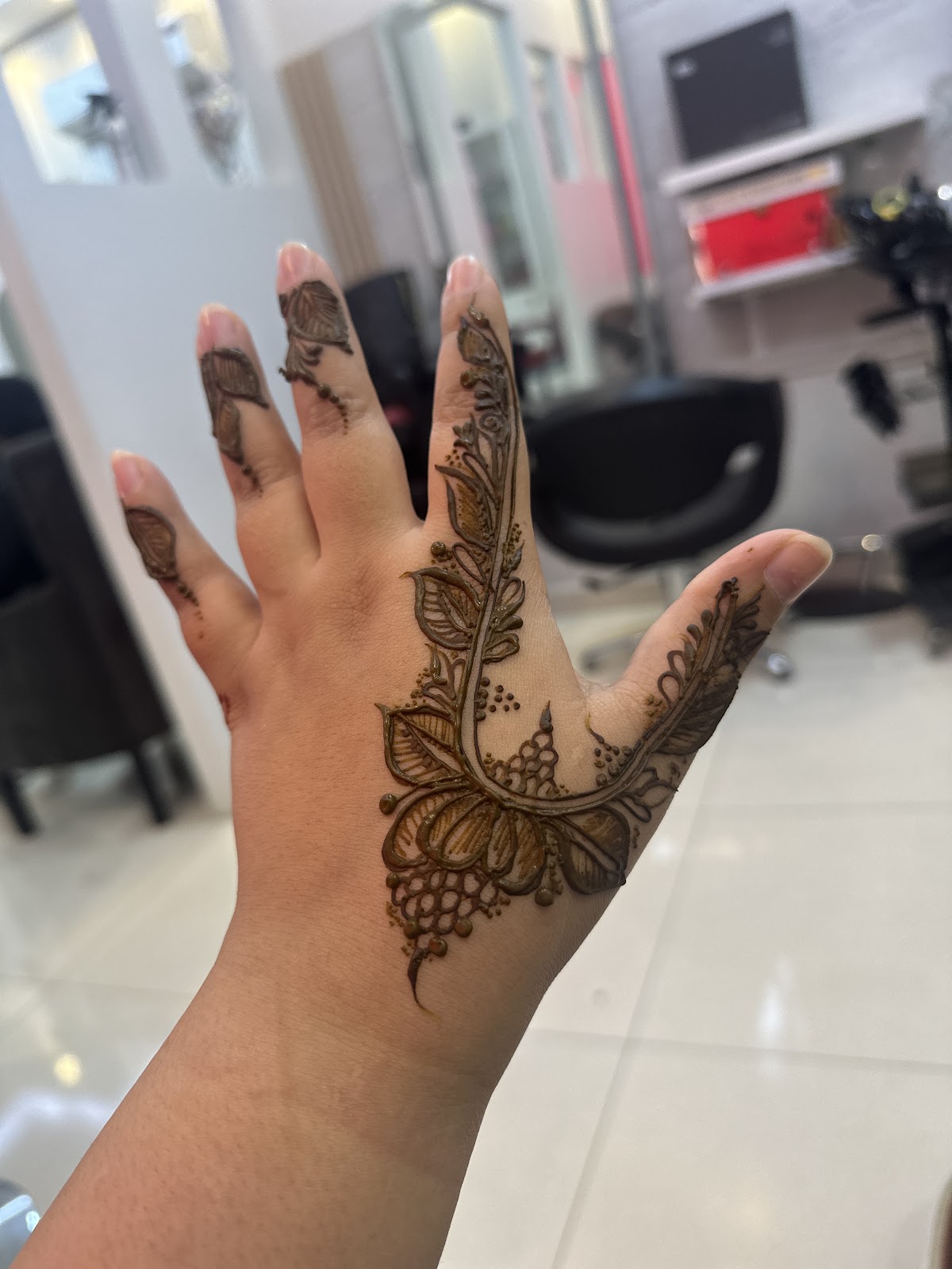 Deem Beauty Saloon Ladies