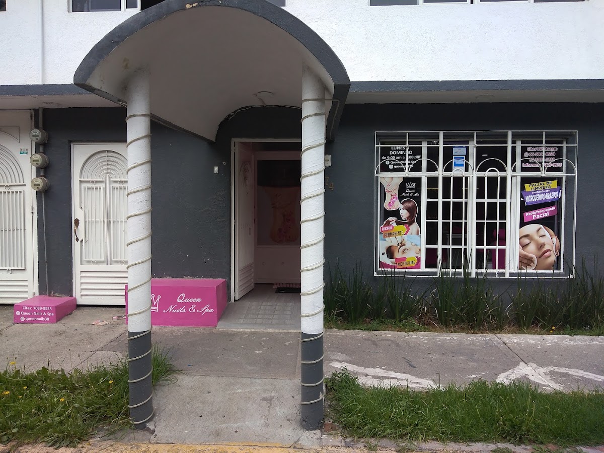 Queen Nails & Spa