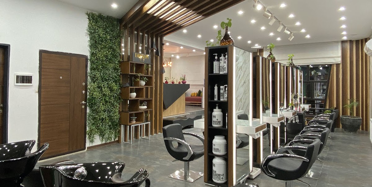 Ayriana Beauty Salon